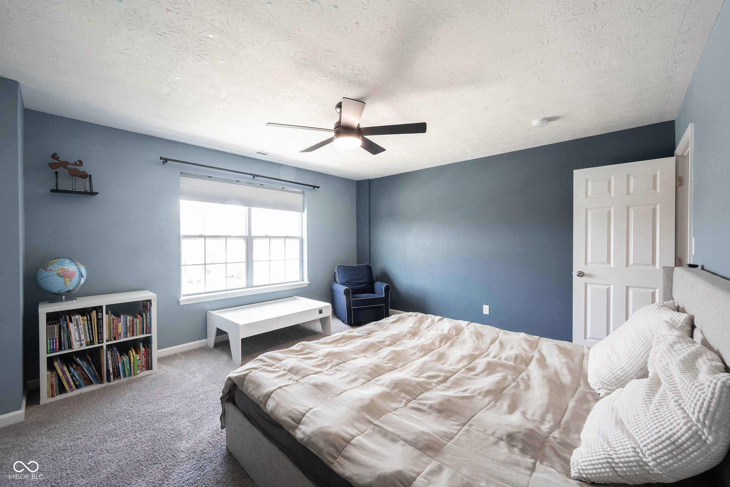 10389 Blue Ribbon Boulevard