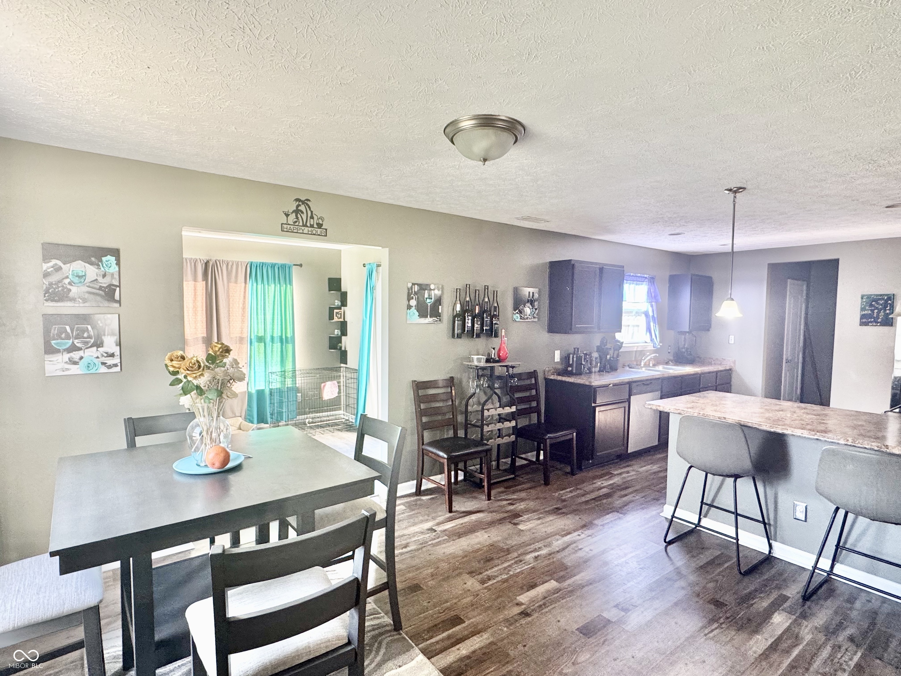 4046 Steelewater Way