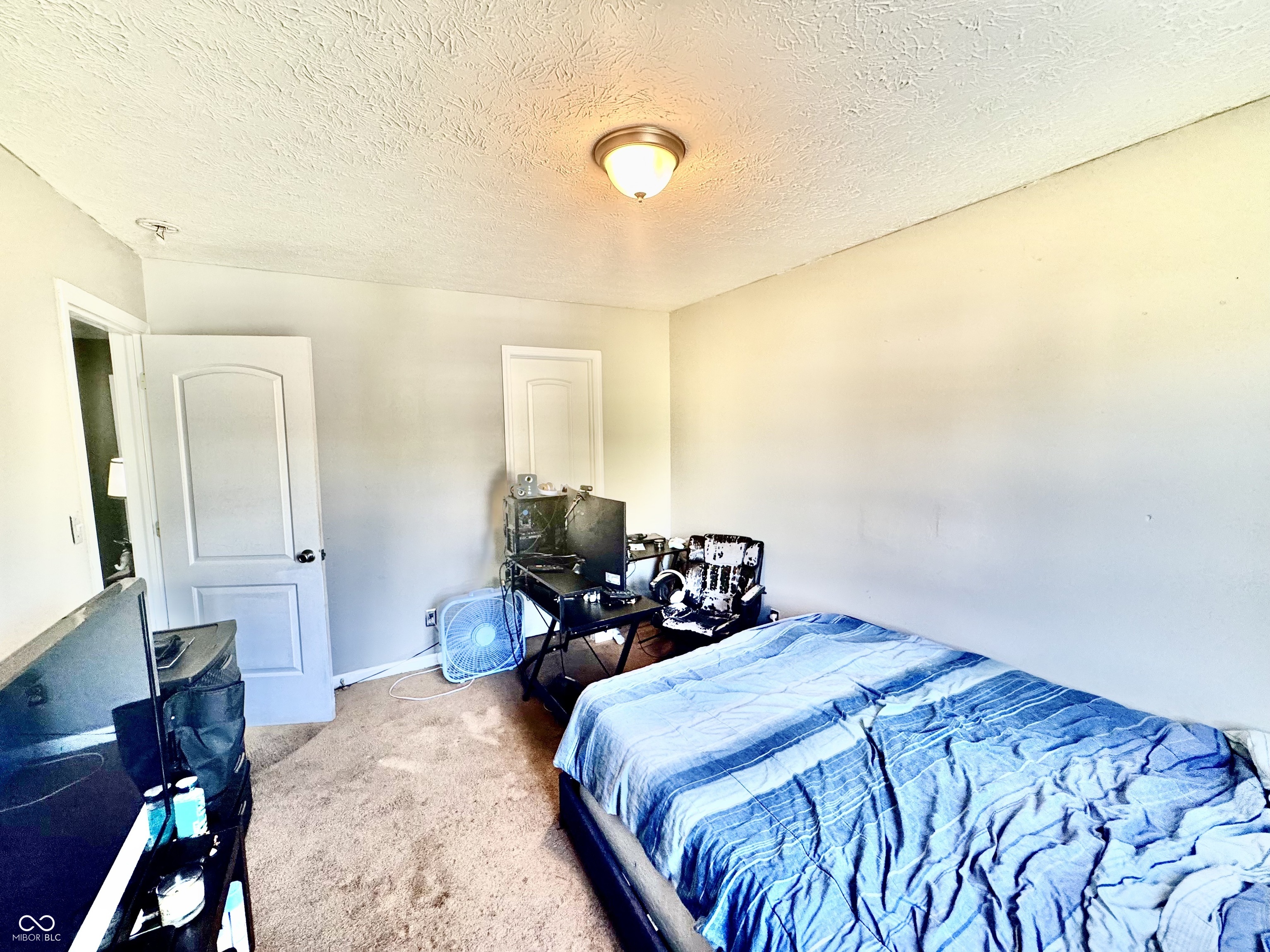 4046 Steelewater Way