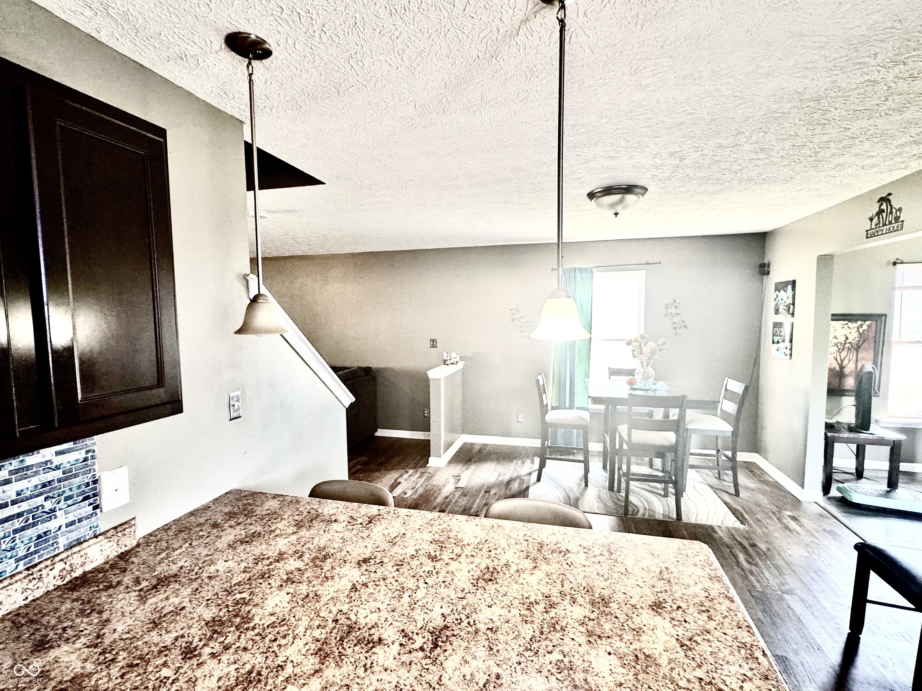 4046 Steelewater Way