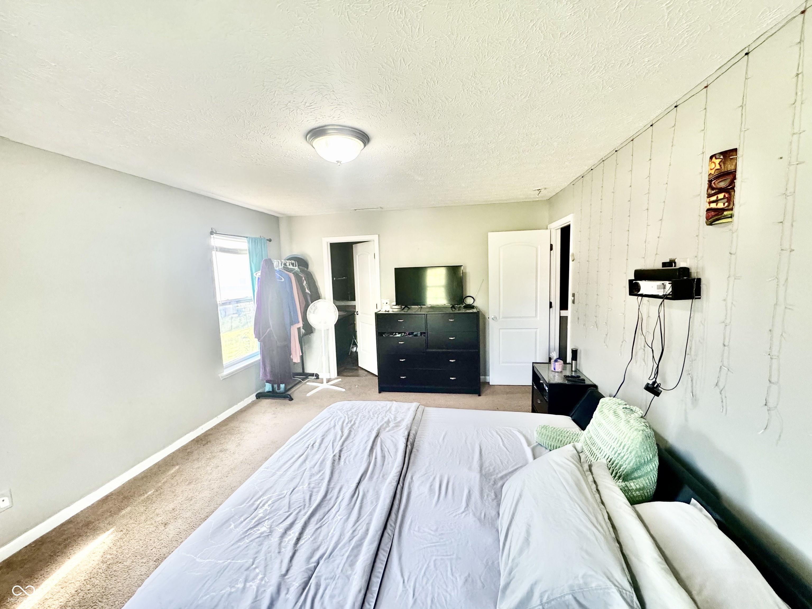 4046 Steelewater Way