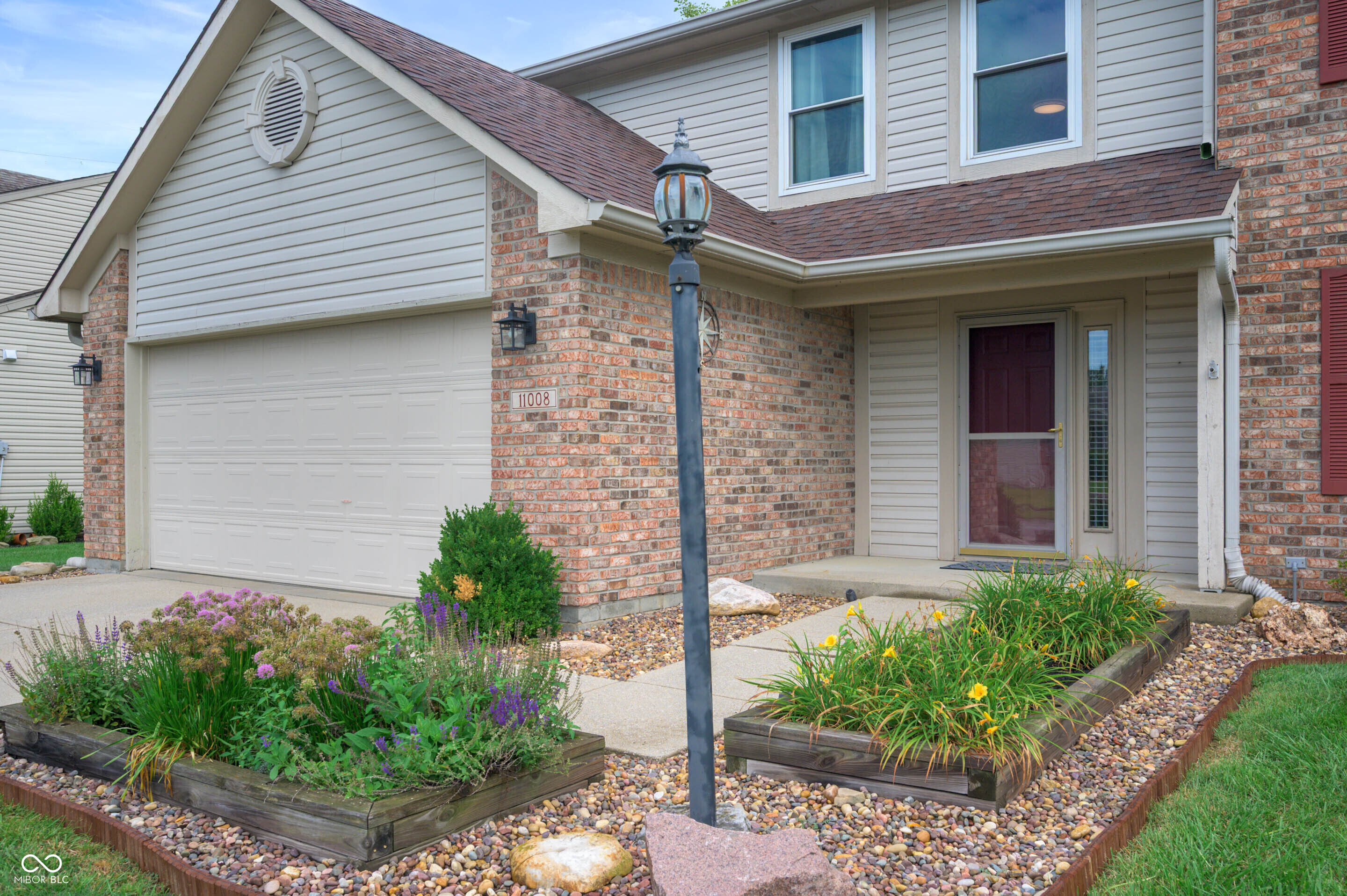 11008 Springtree Place