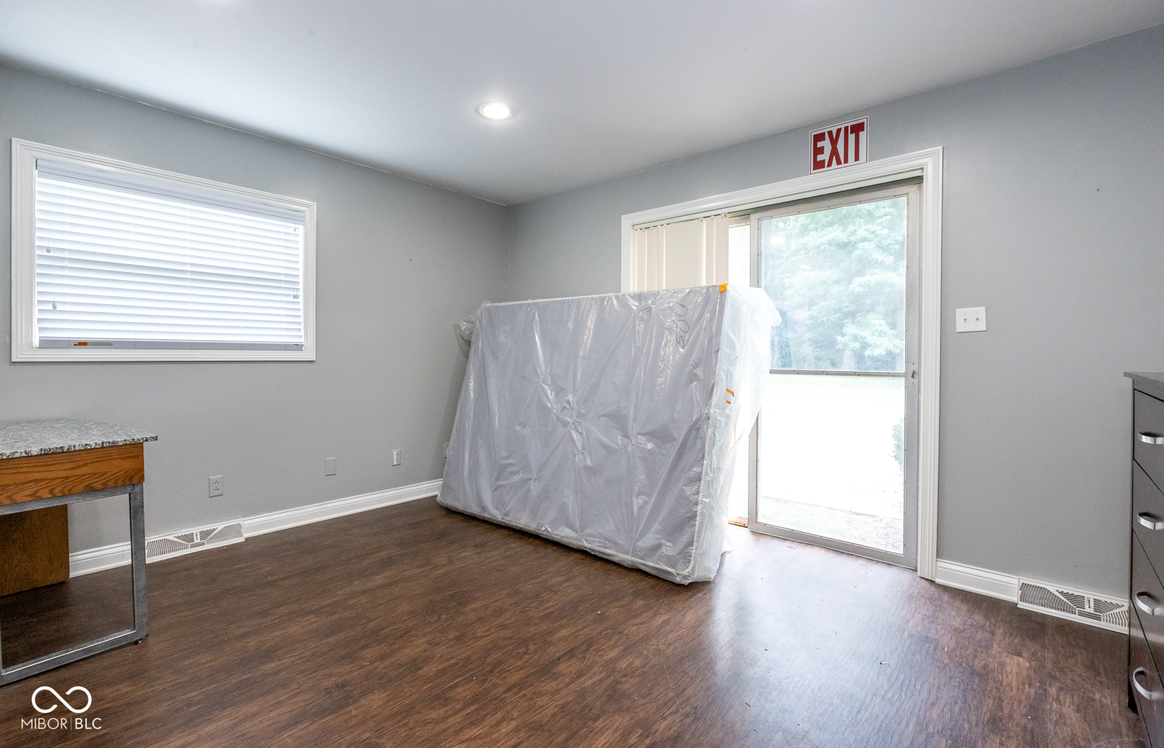 1459 E Brunswick Avenue