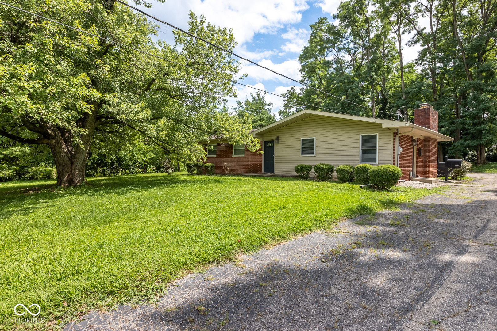 1459 E Brunswick Avenue