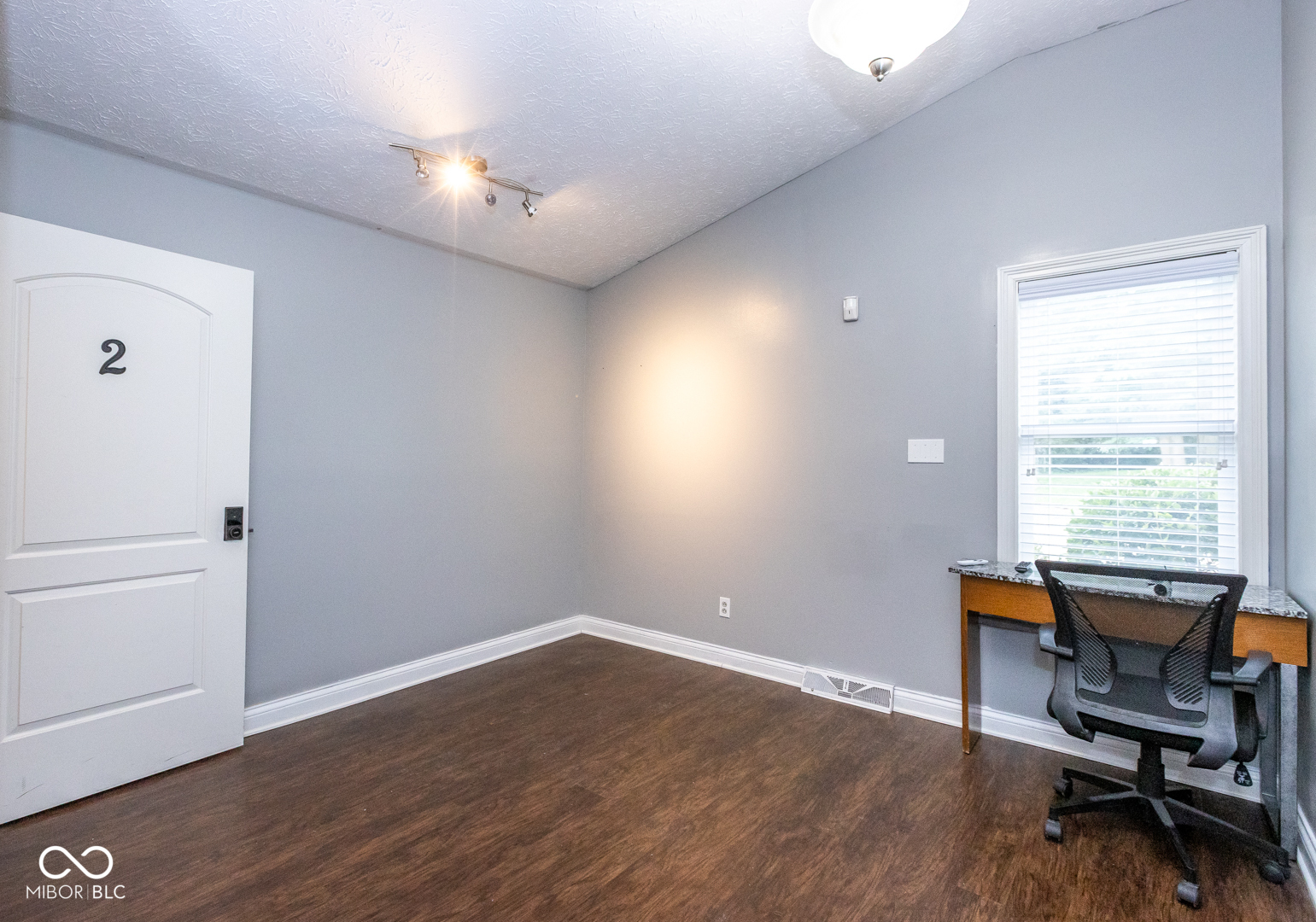 1459 E Brunswick Avenue