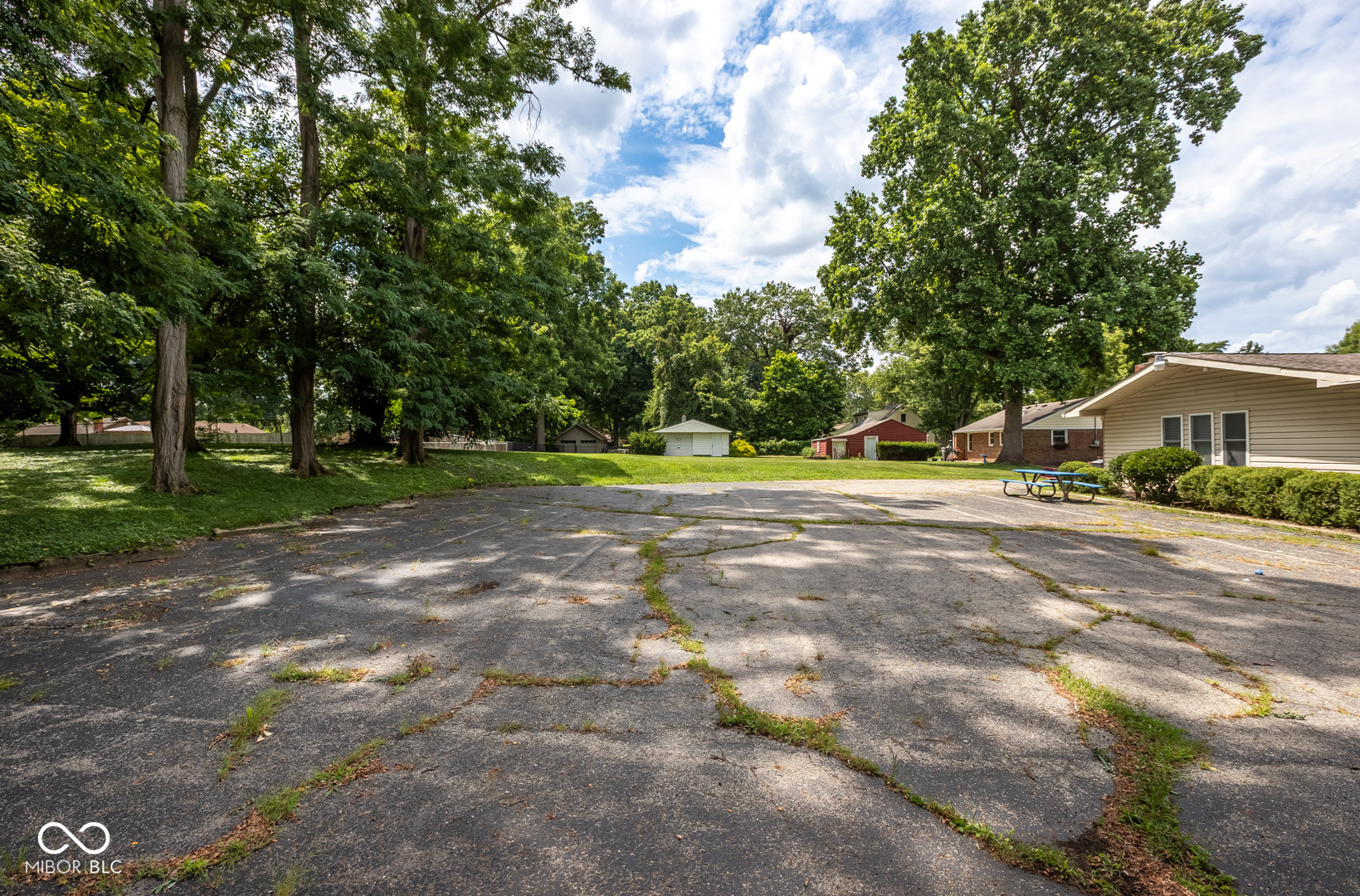 1459 E Brunswick Avenue