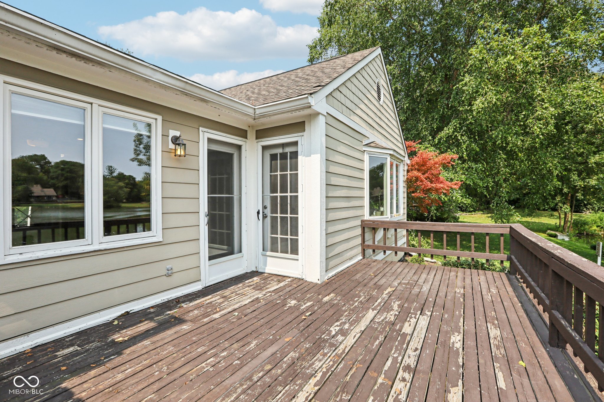 5653 Crittenden Avenue