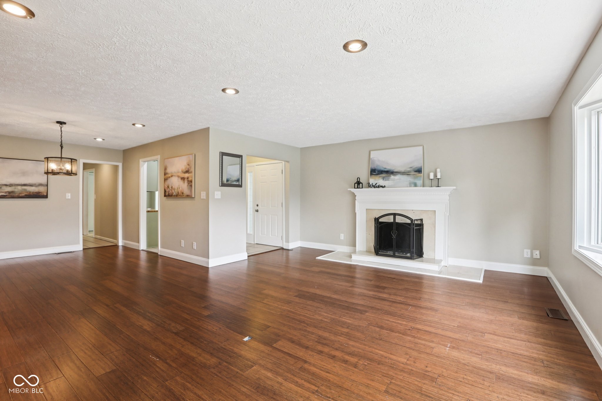 5653 Crittenden Avenue