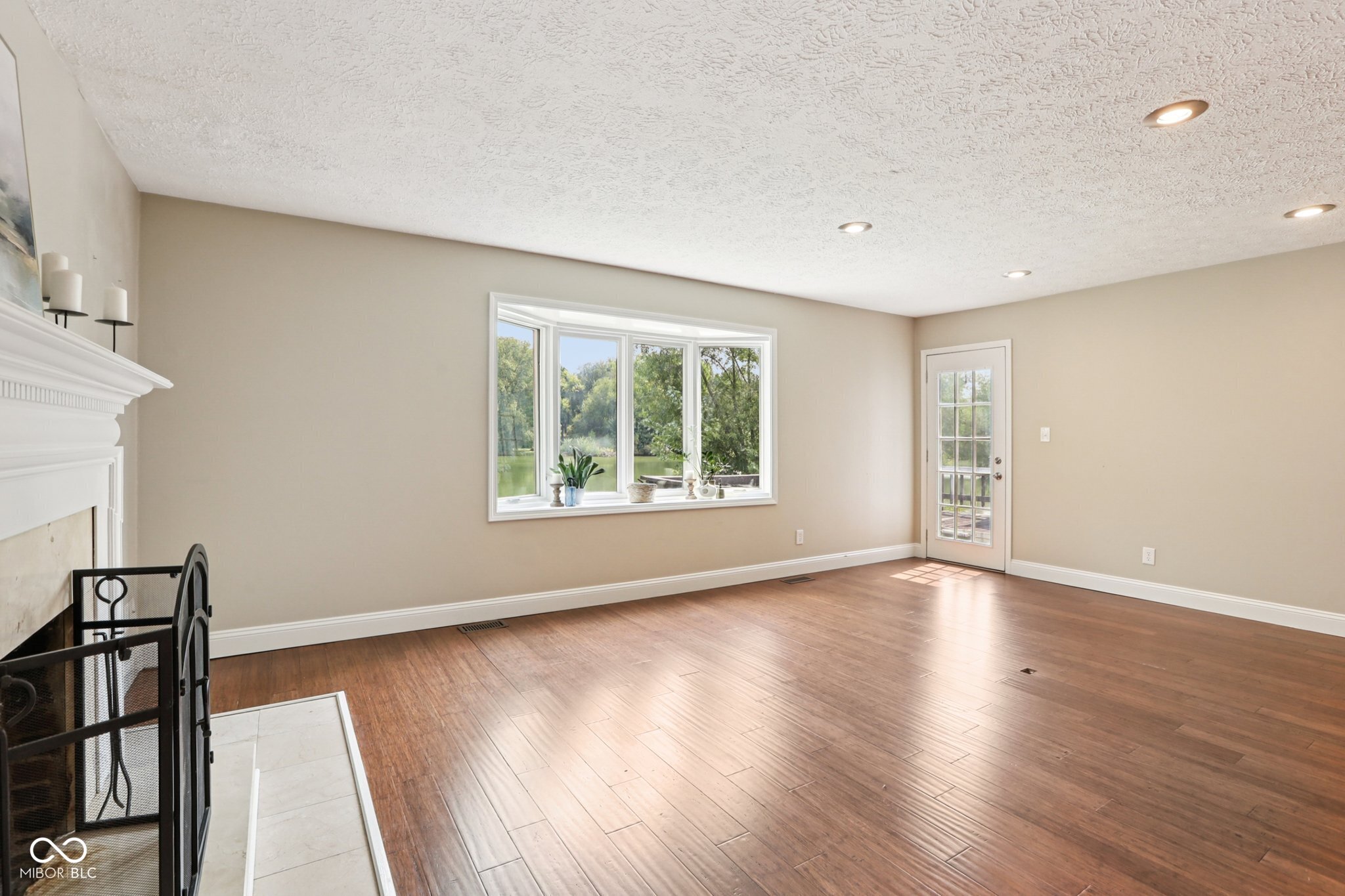 5653 Crittenden Avenue