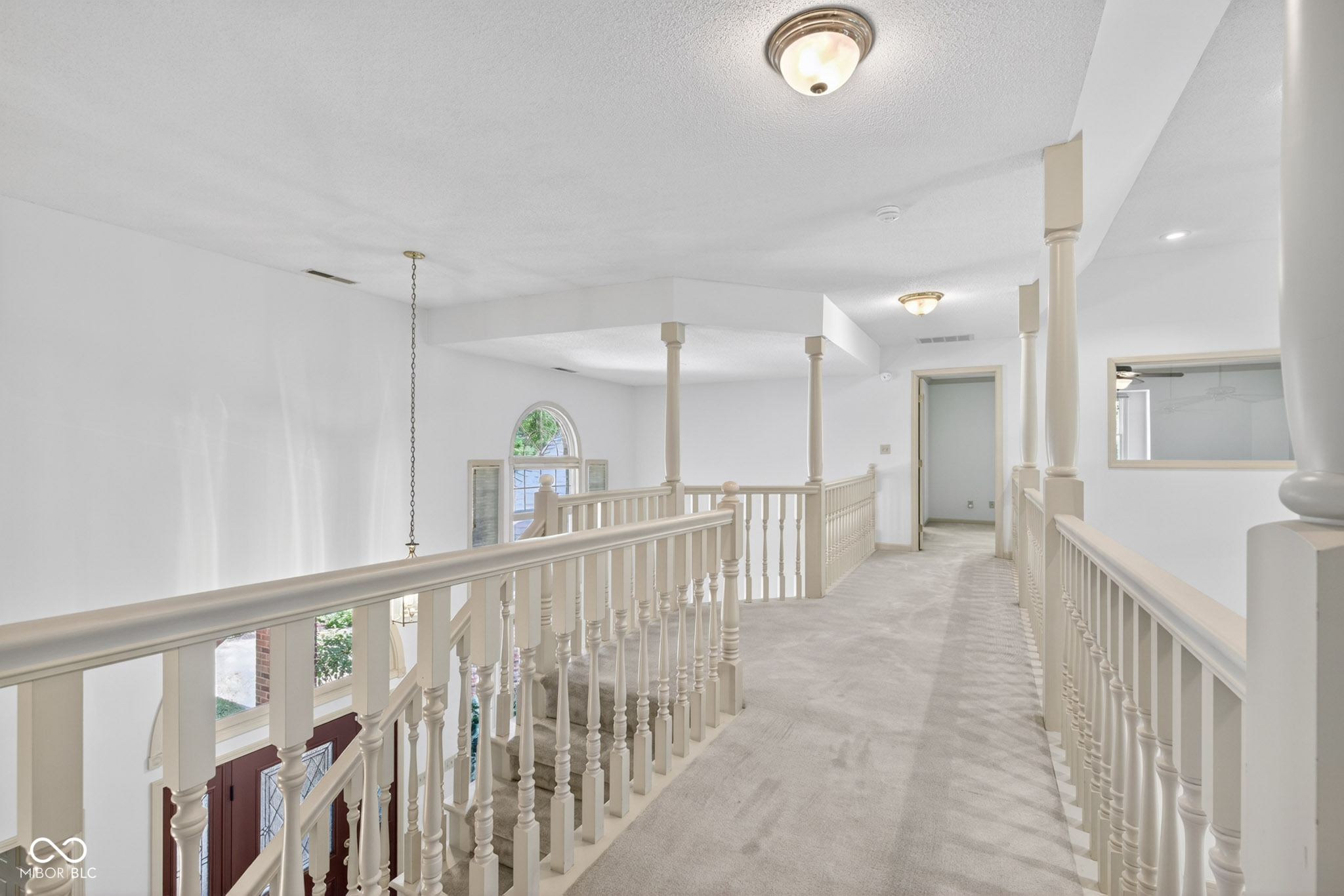 2304 N Kensington Way