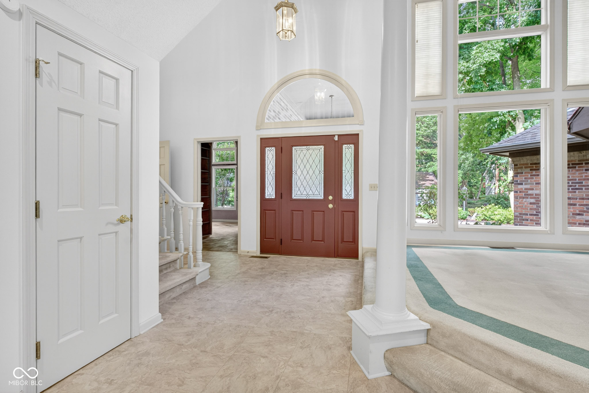 2304 N Kensington Way