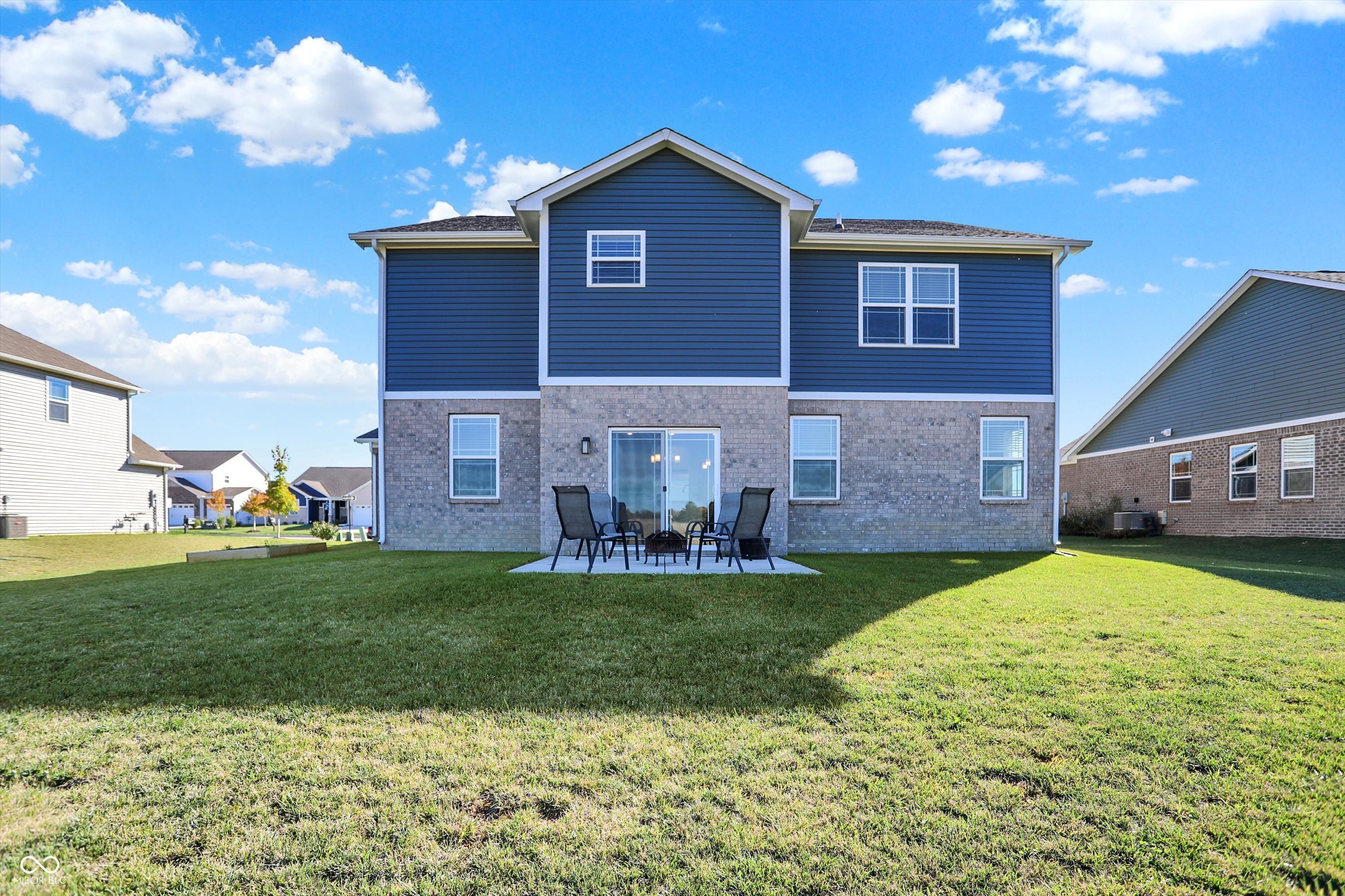 6390 Flag Stop Drive