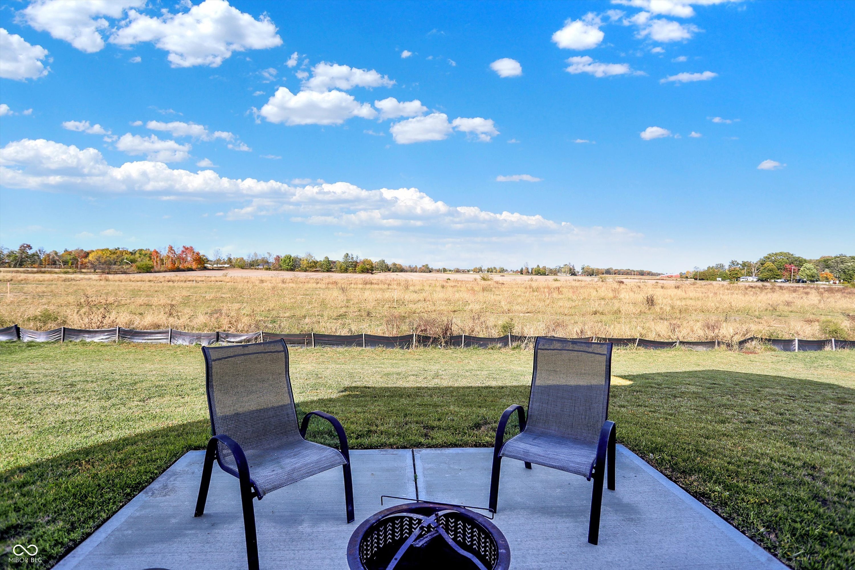 6390 Flag Stop Drive