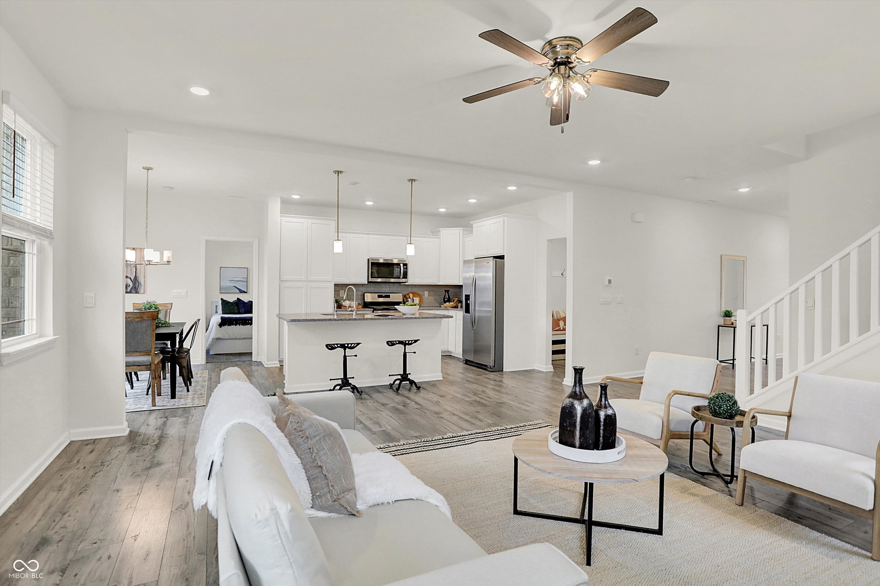 6390 Flag Stop Drive