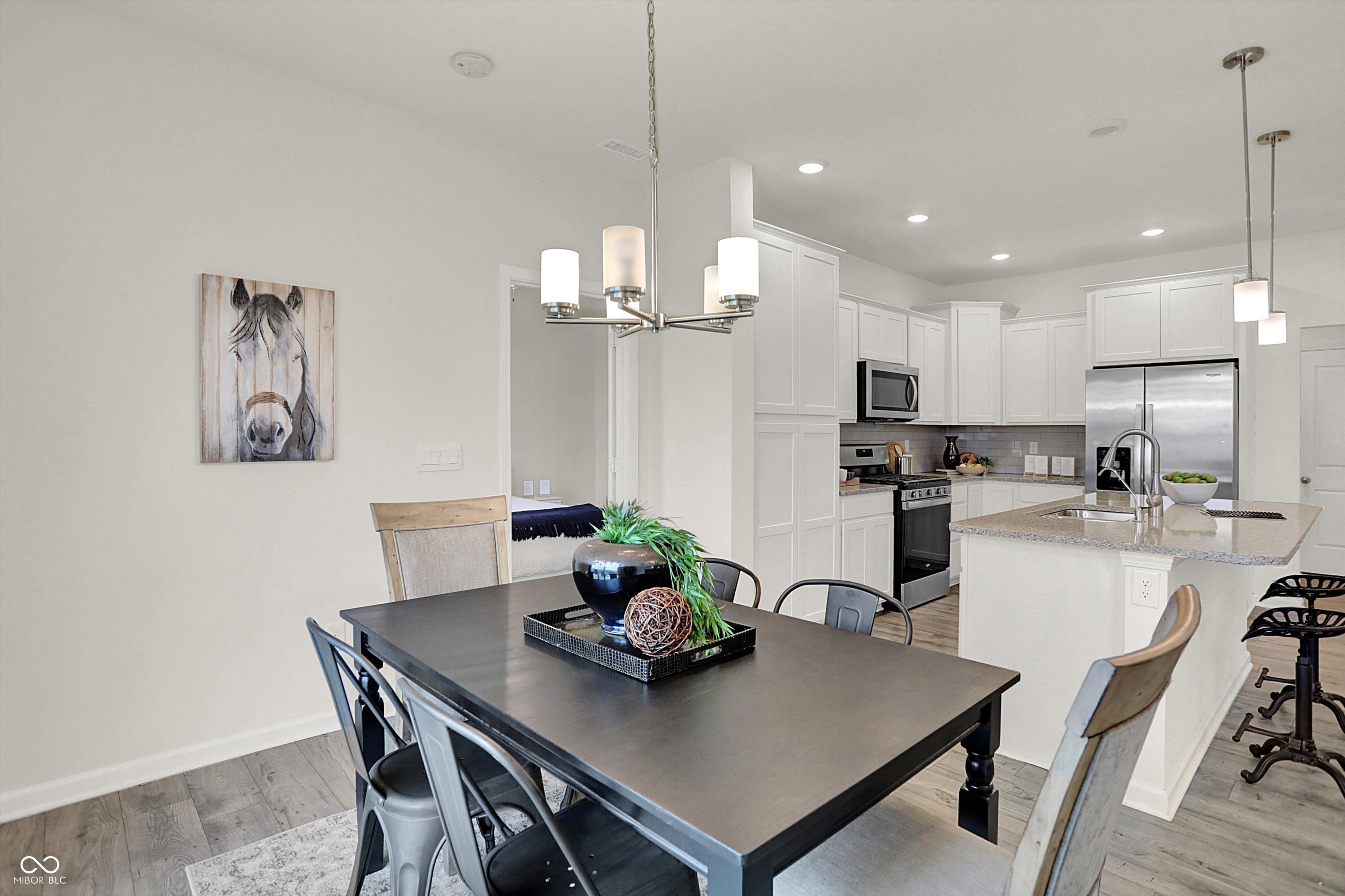 6390 Flag Stop Drive