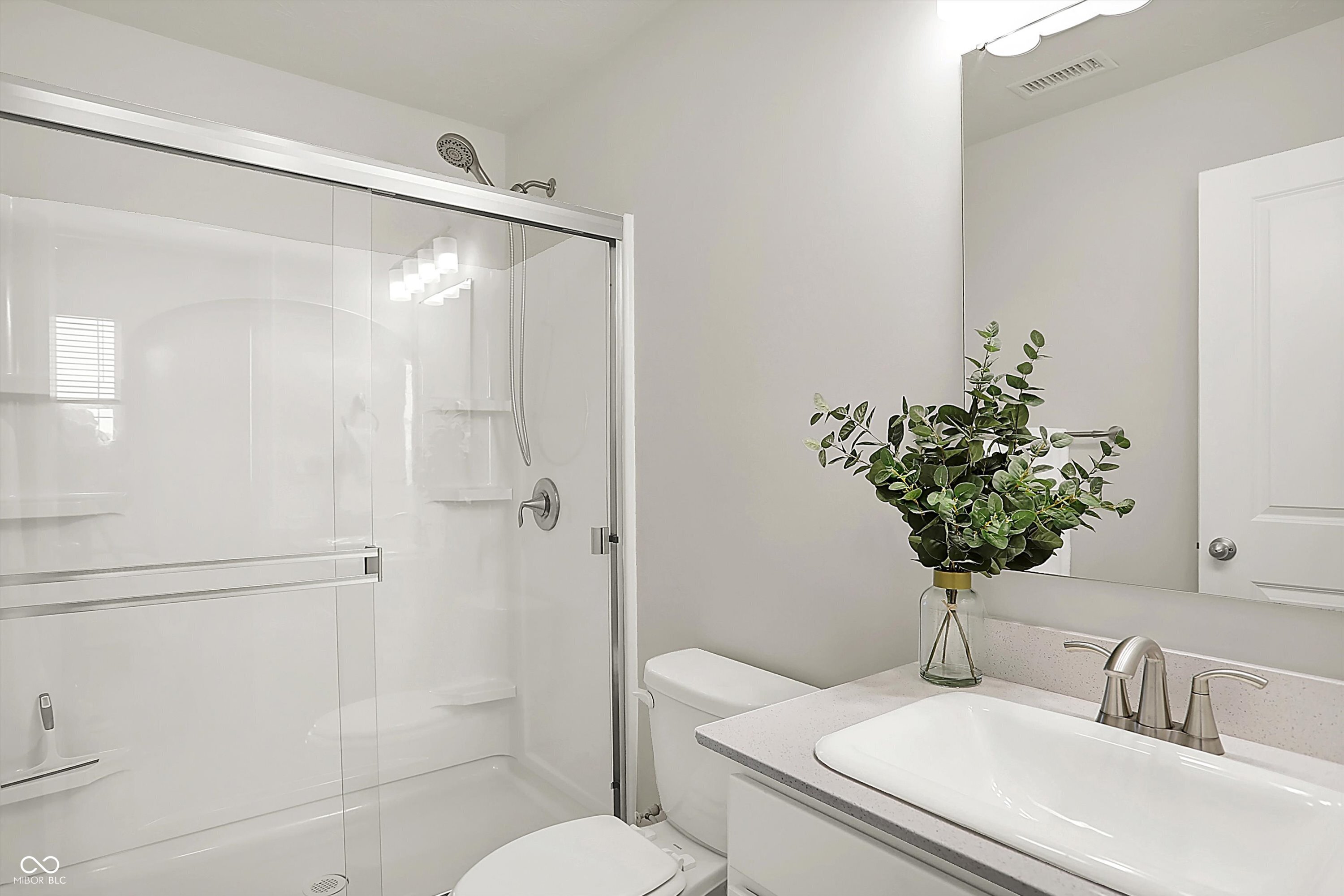 6390 Flag Stop Drive