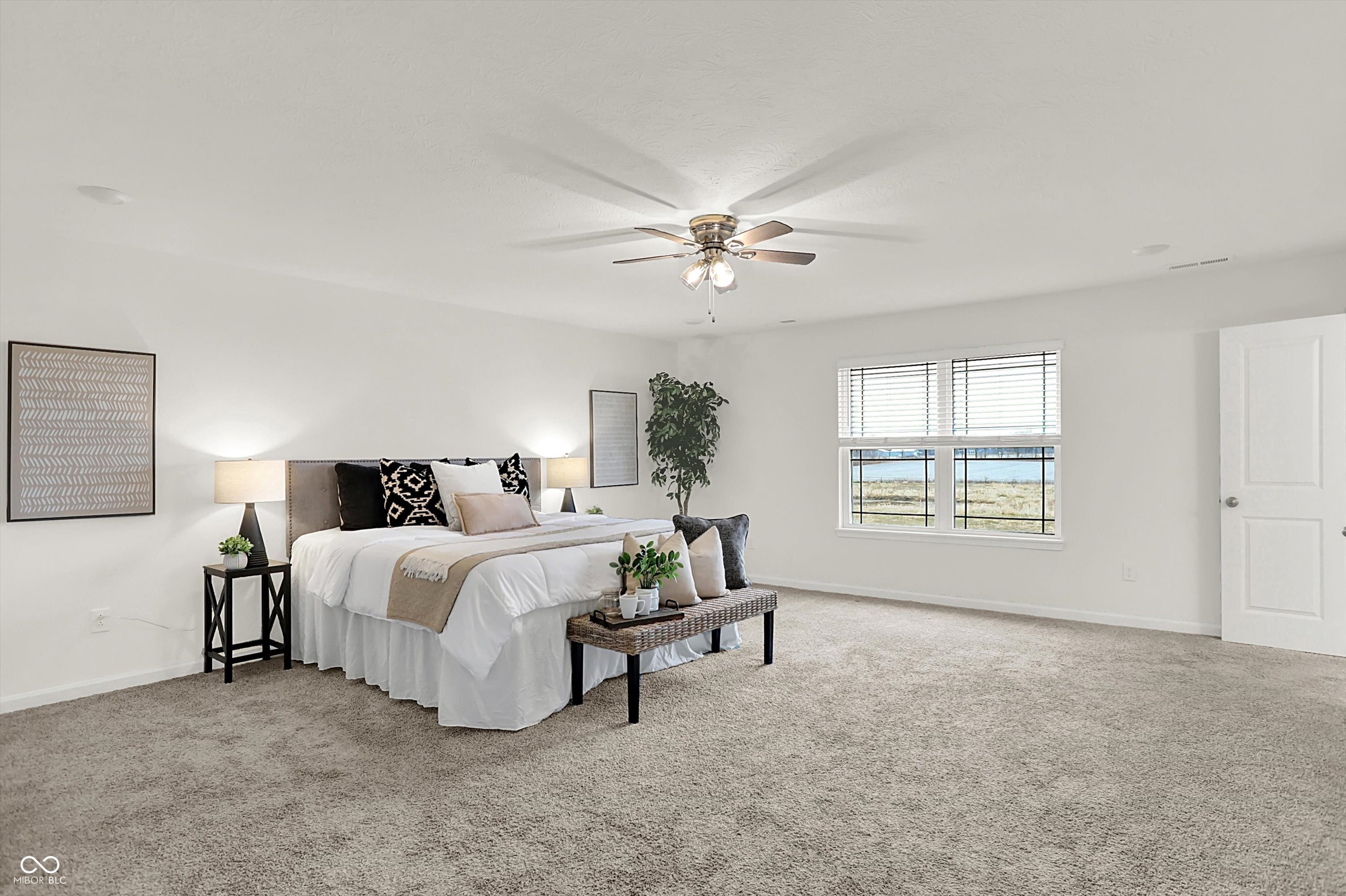 6390 Flag Stop Drive