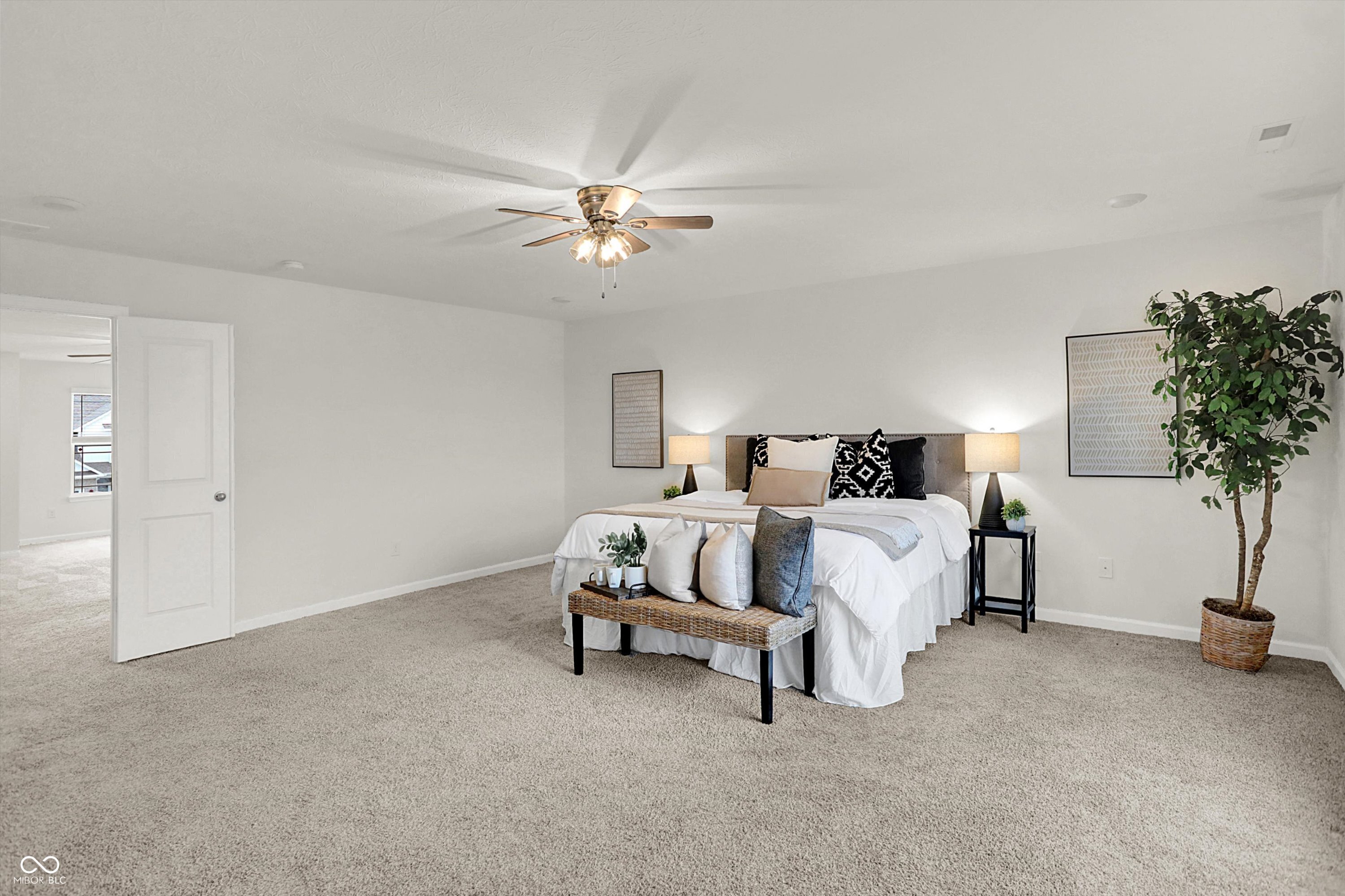 6390 Flag Stop Drive