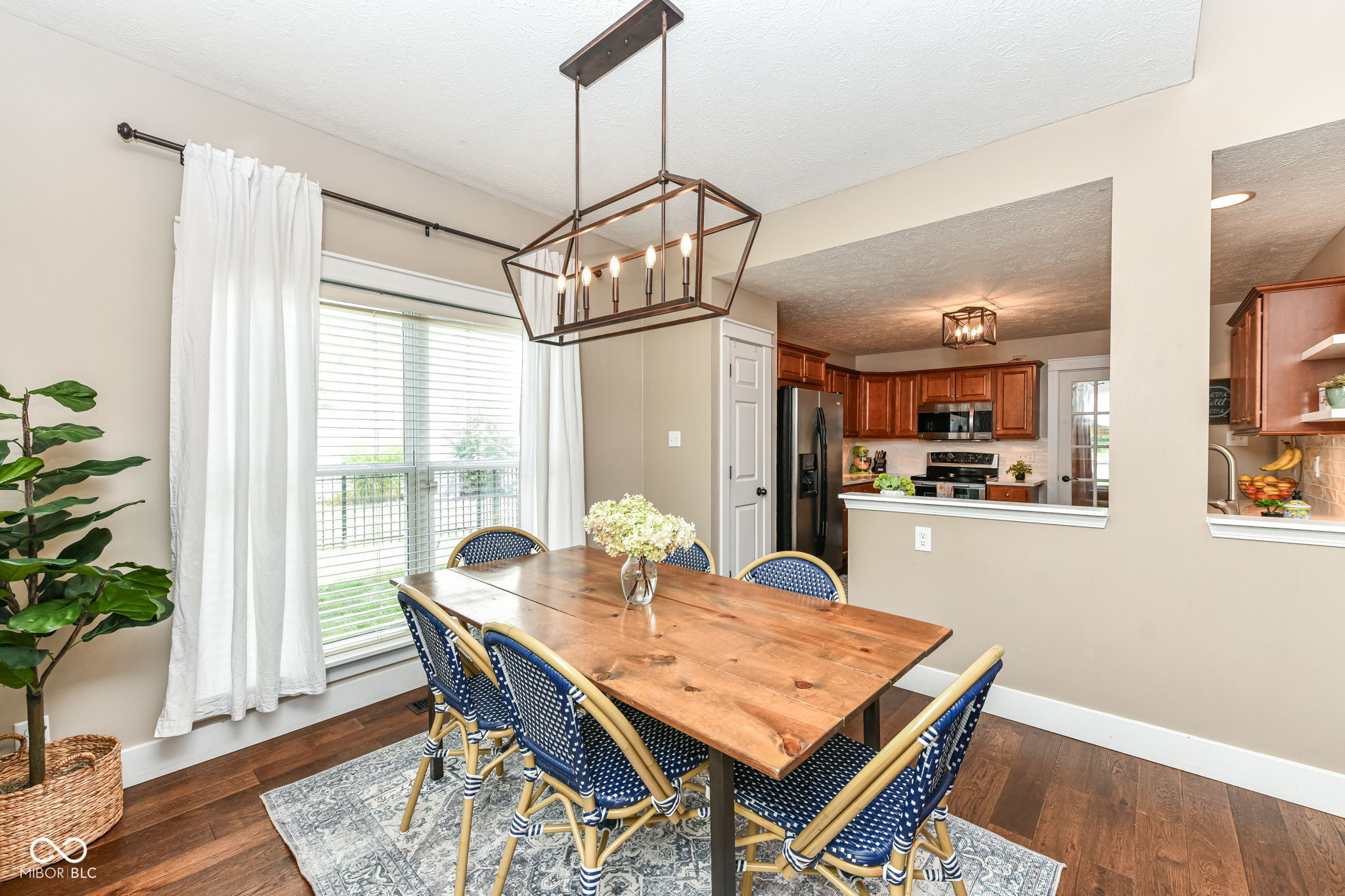 10389 Glenn Abbey Lane