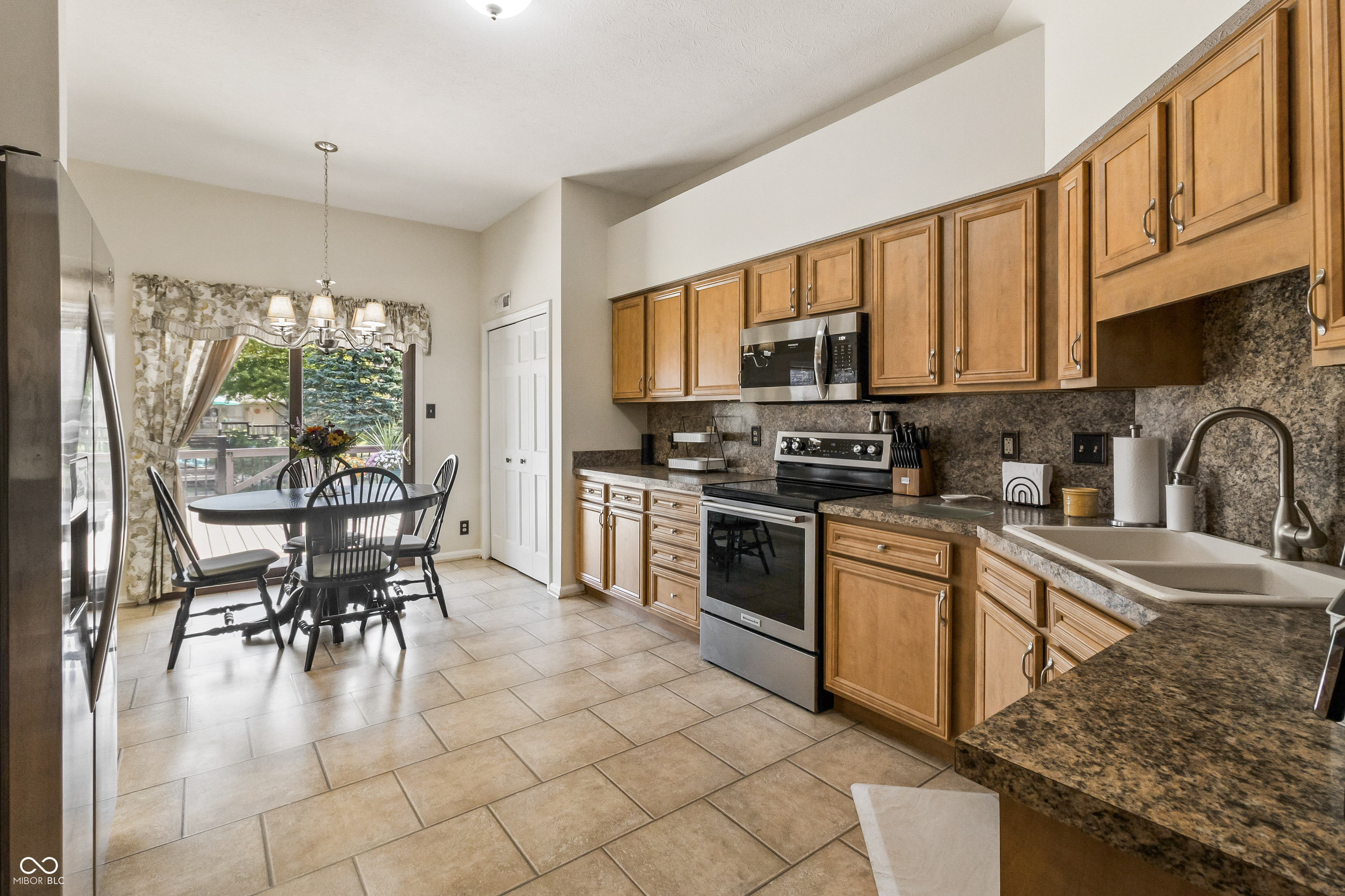 7739 Chesapeake Drive W