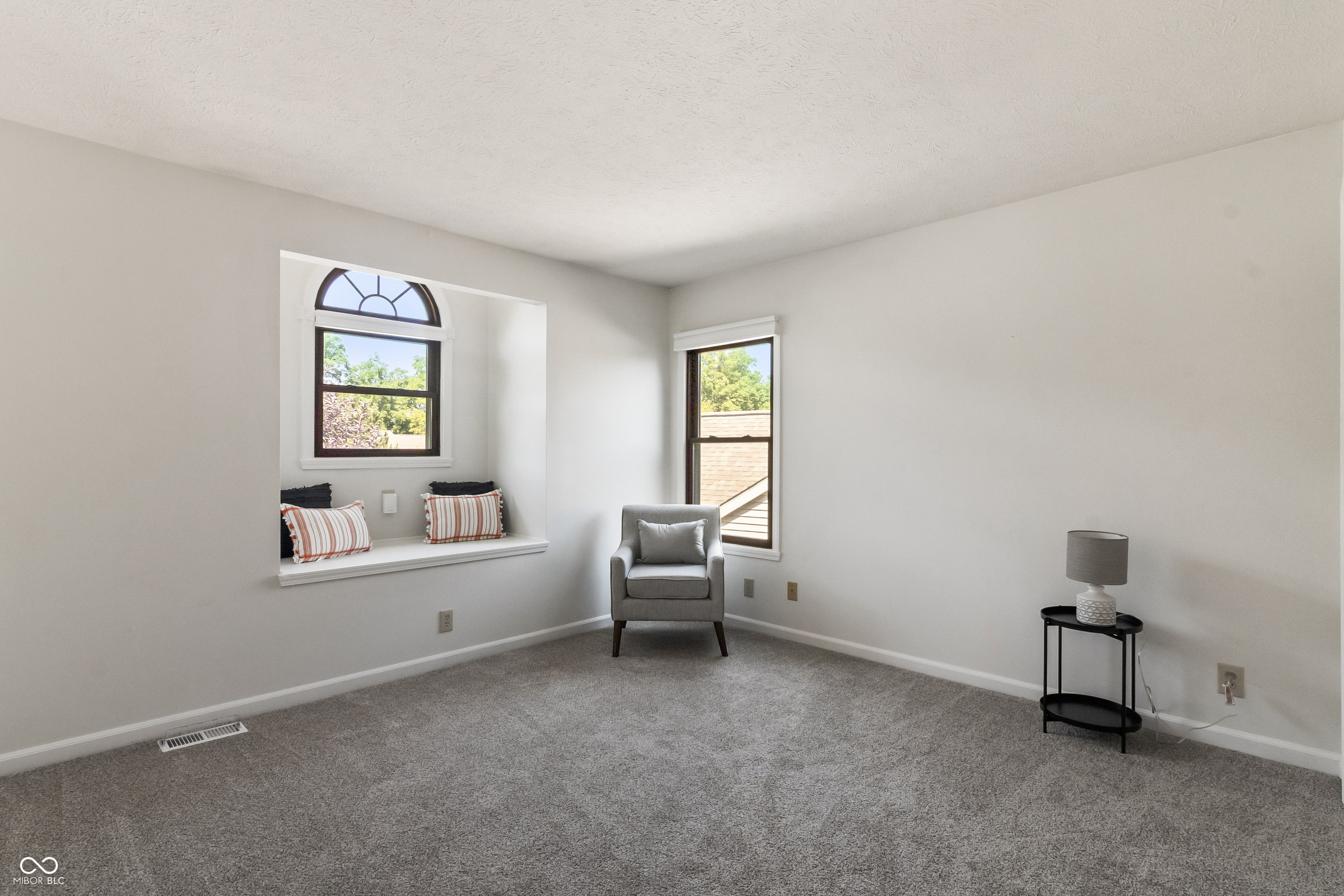 7739 Chesapeake Drive W