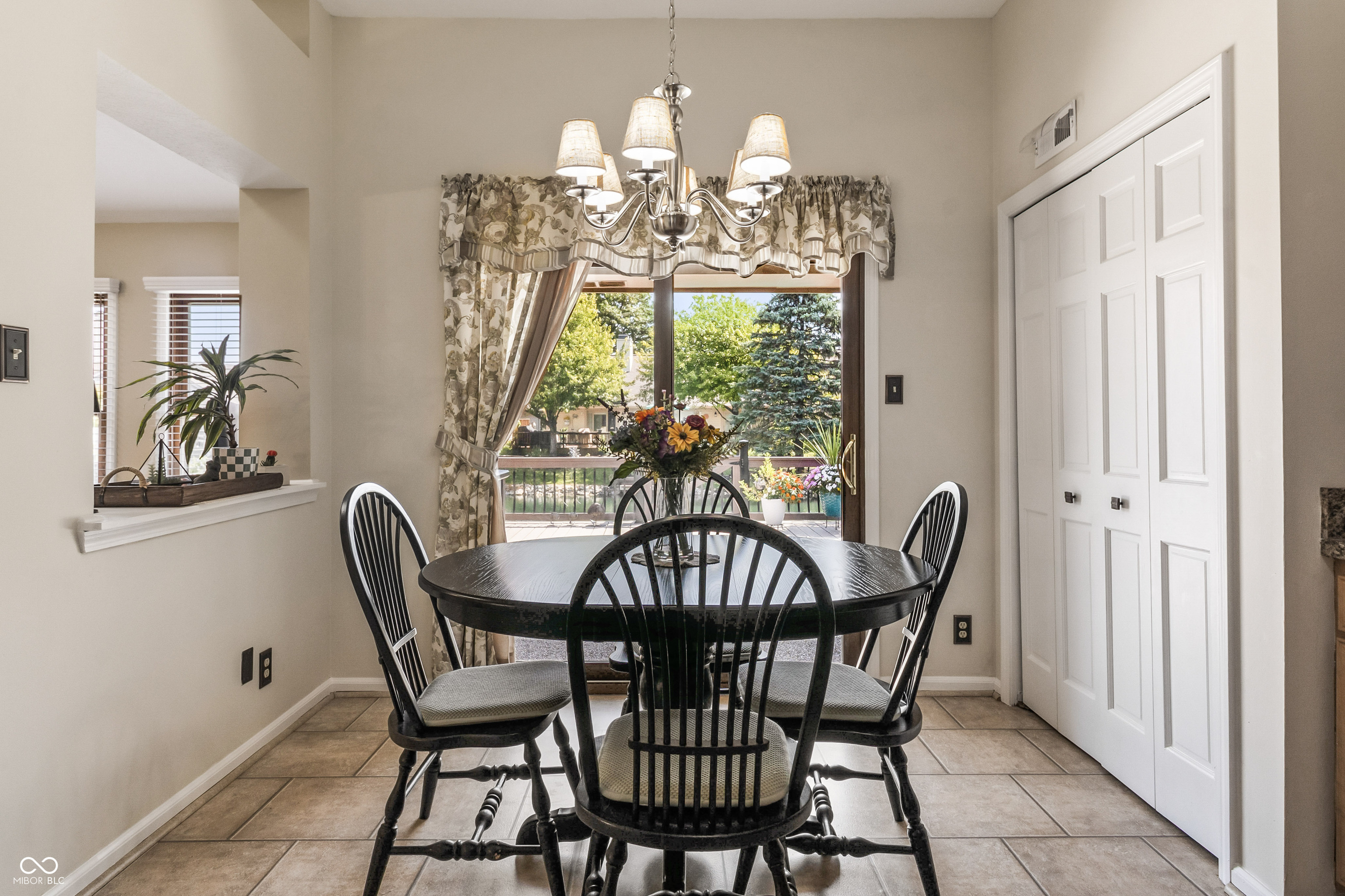 7739 Chesapeake Drive W