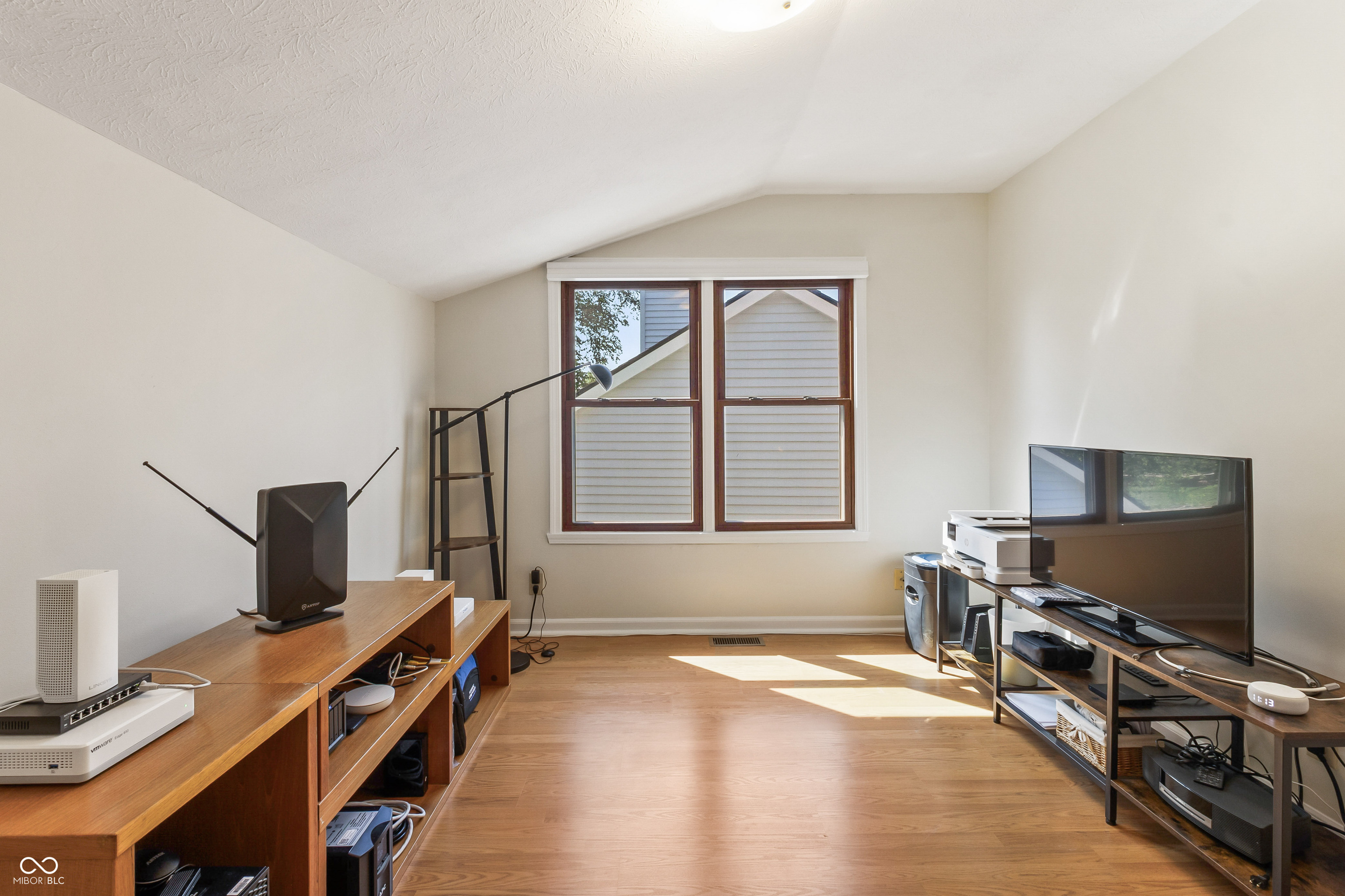 7739 Chesapeake Drive W