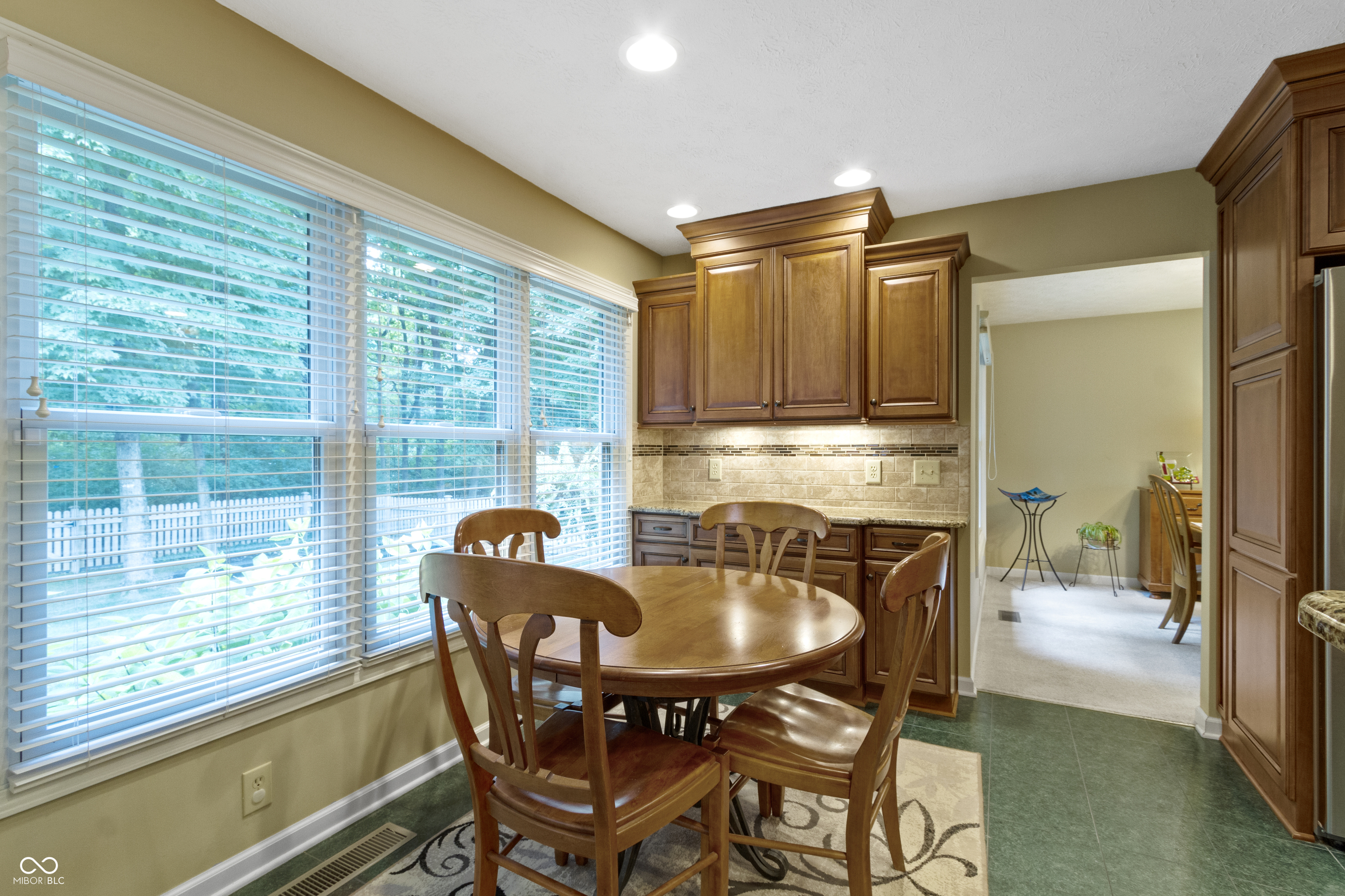 10813 Sawgrass Drive