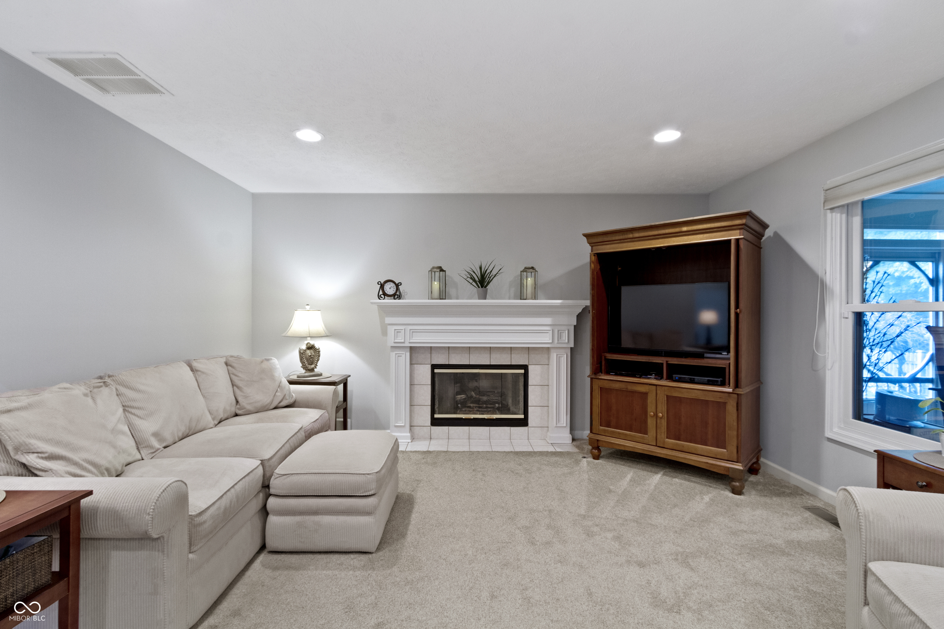 10813 Sawgrass Drive