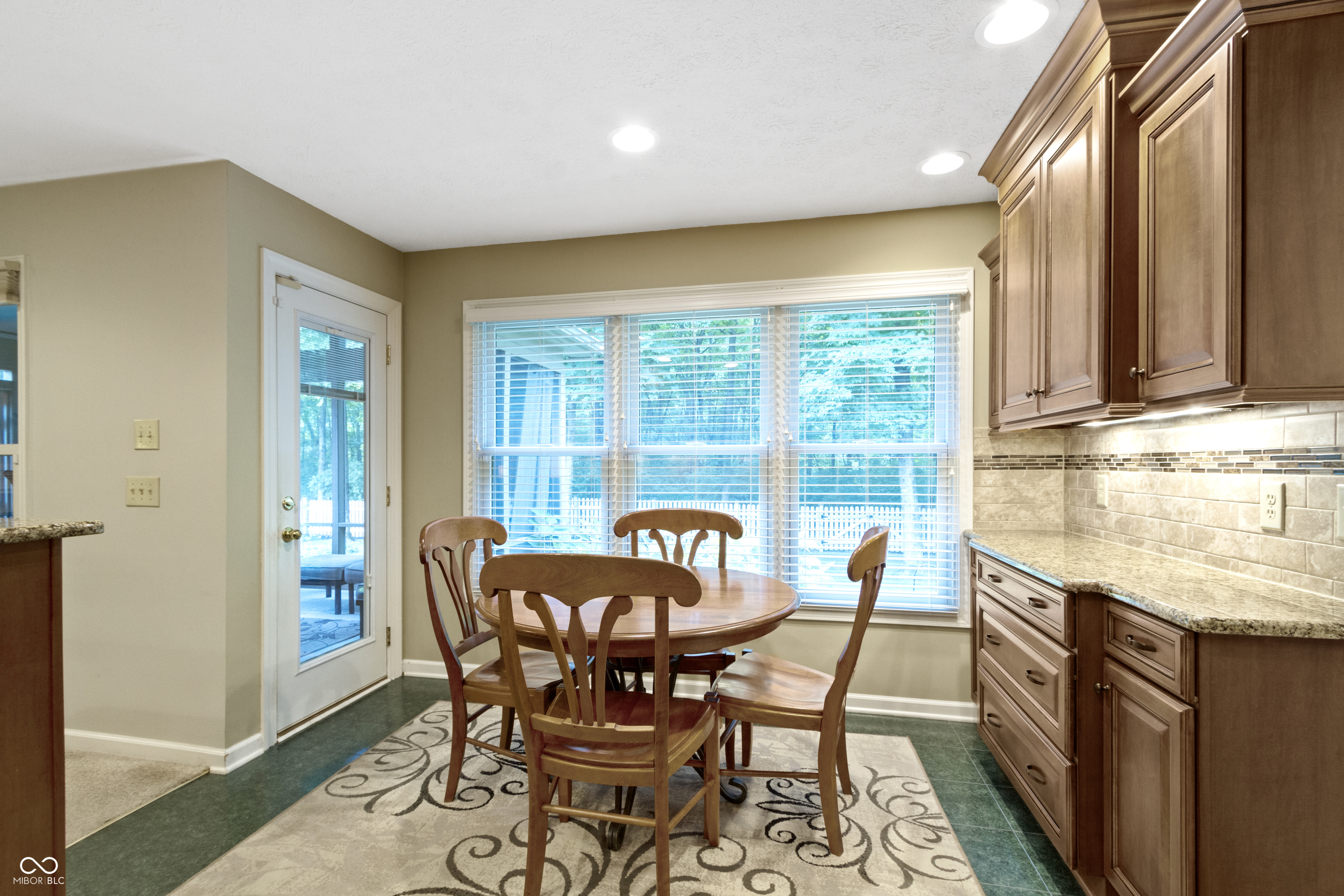 10813 Sawgrass Drive