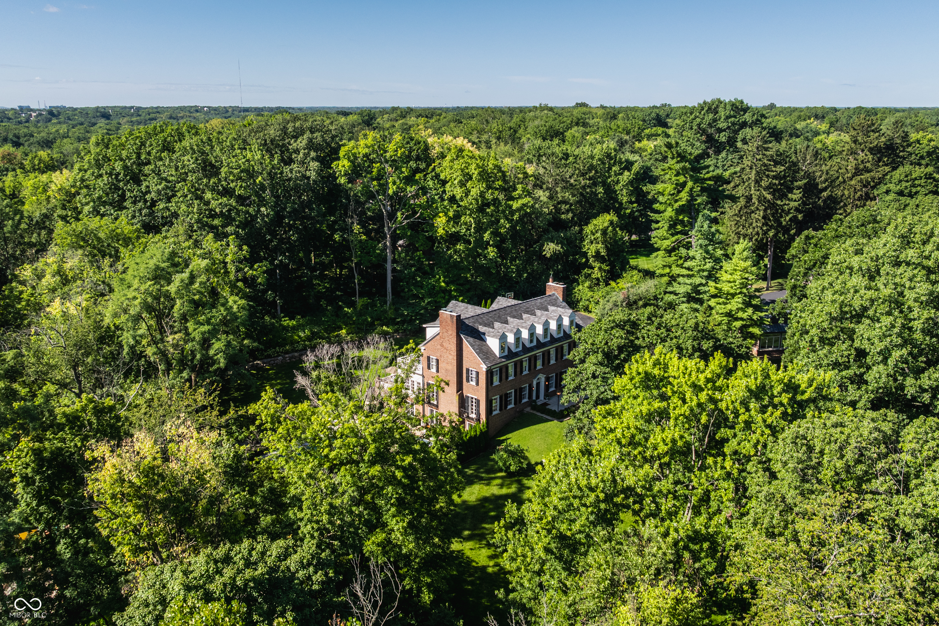 321 Kessler Blvd W Drive