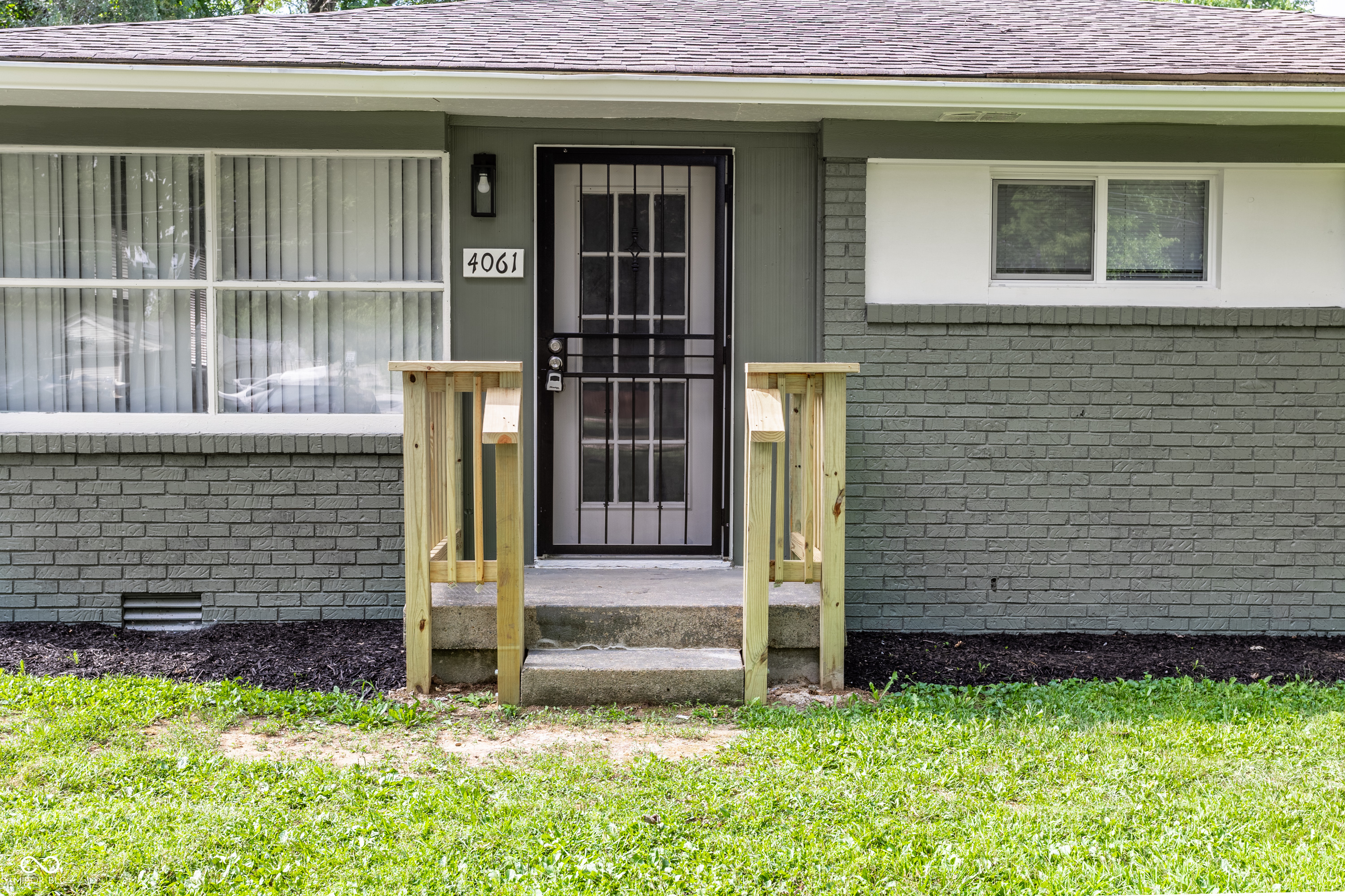 4061 W Mooresville Road