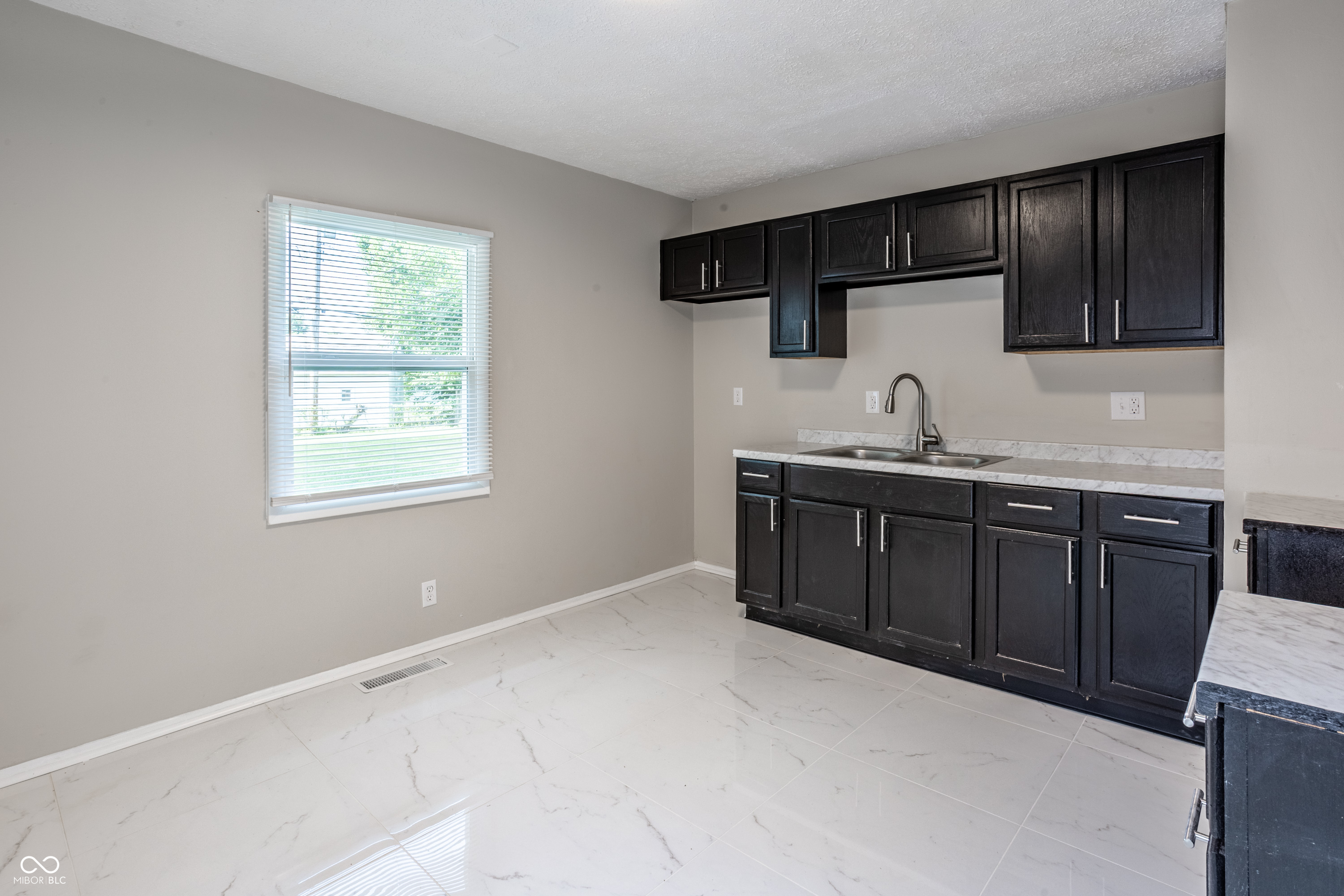 4061 W Mooresville Road