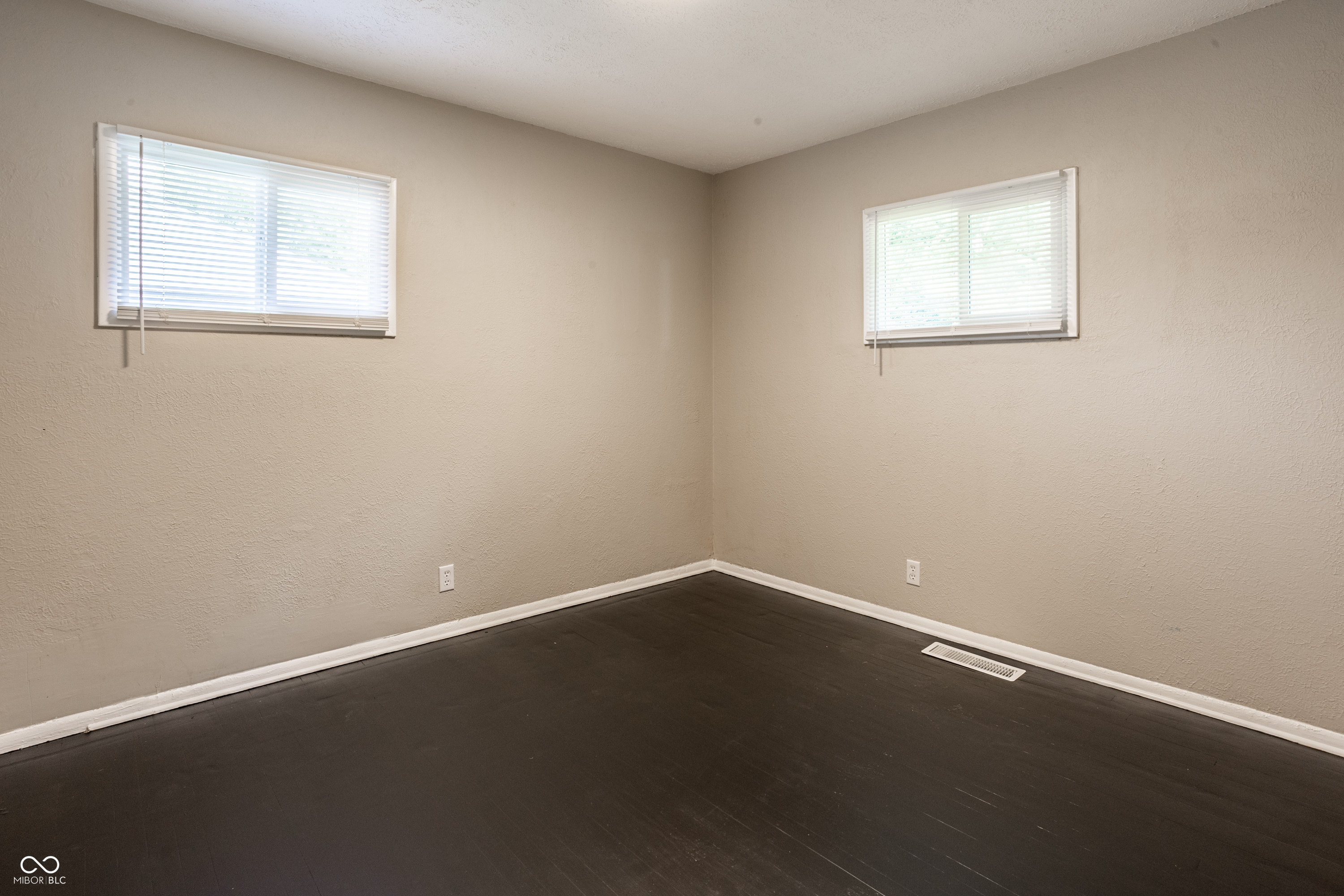 4061 W Mooresville Road