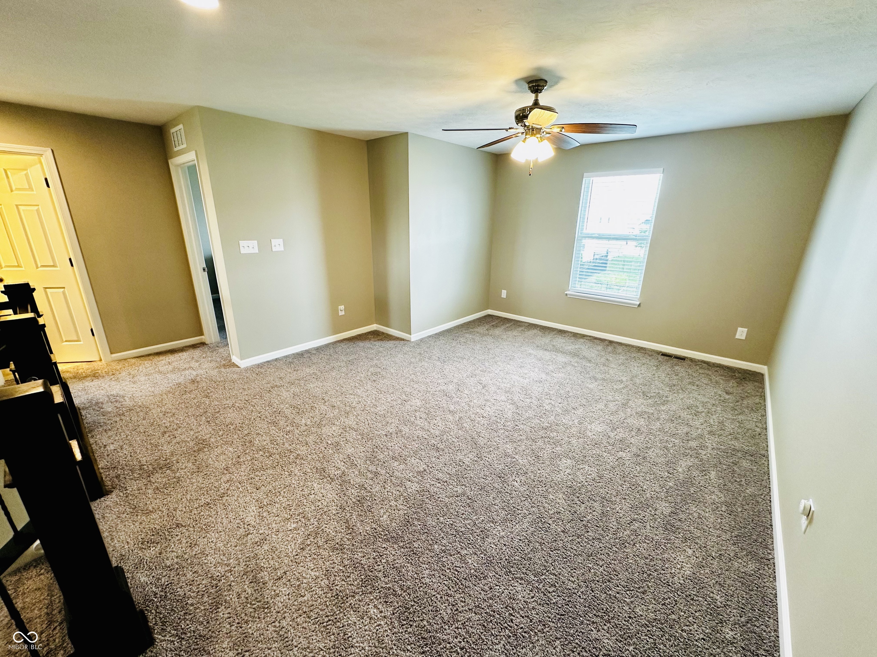 10553 Stableview Drive