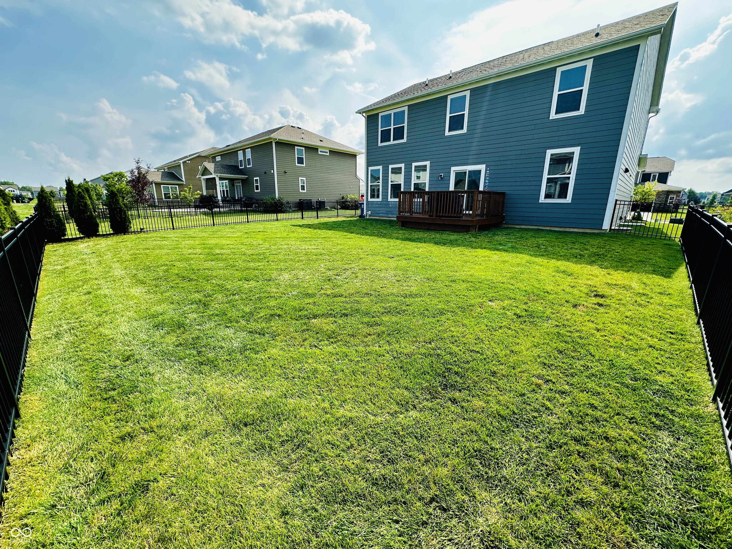 10553 Stableview Drive