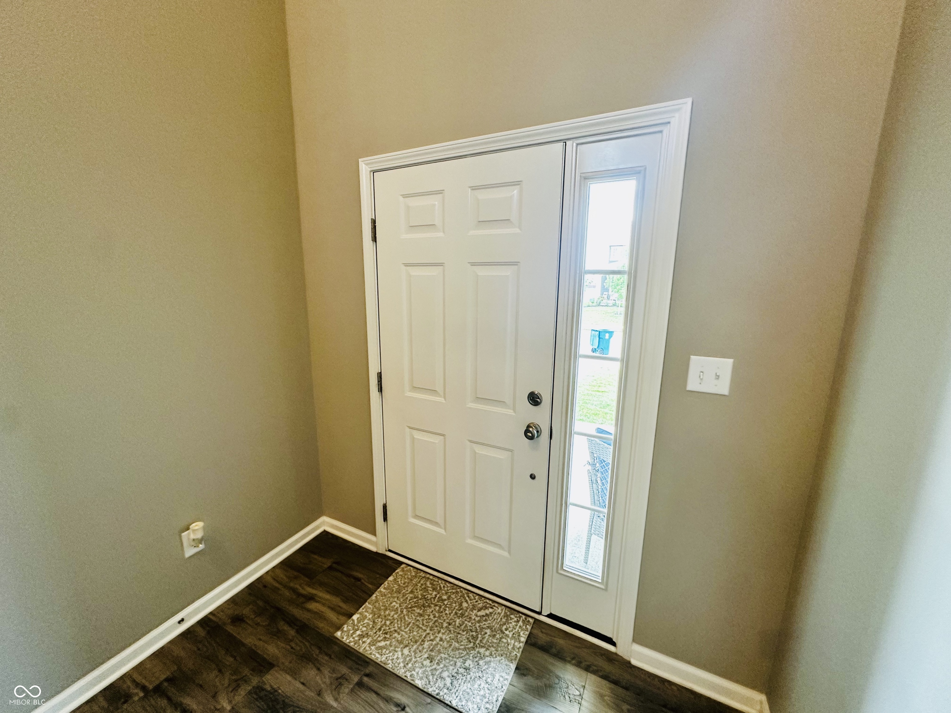 10553 Stableview Drive