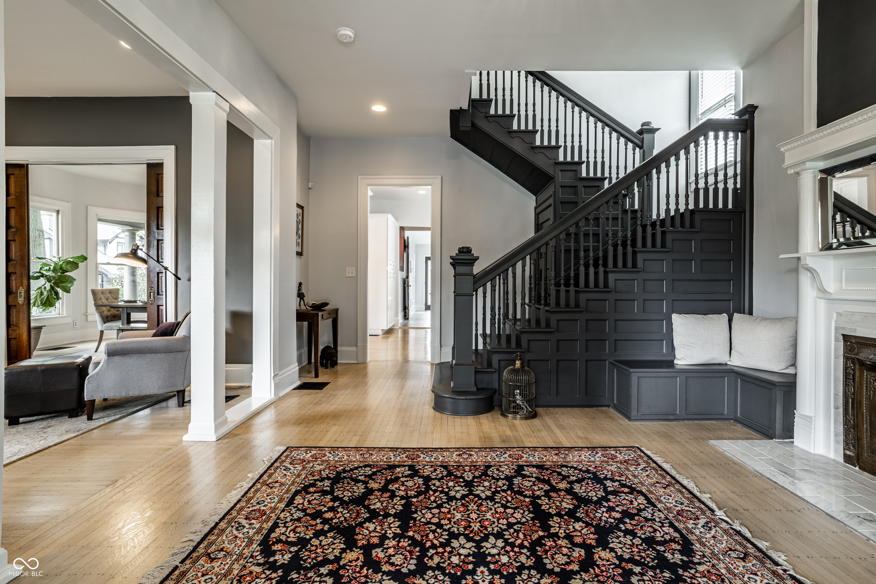 2404 Broadway Street