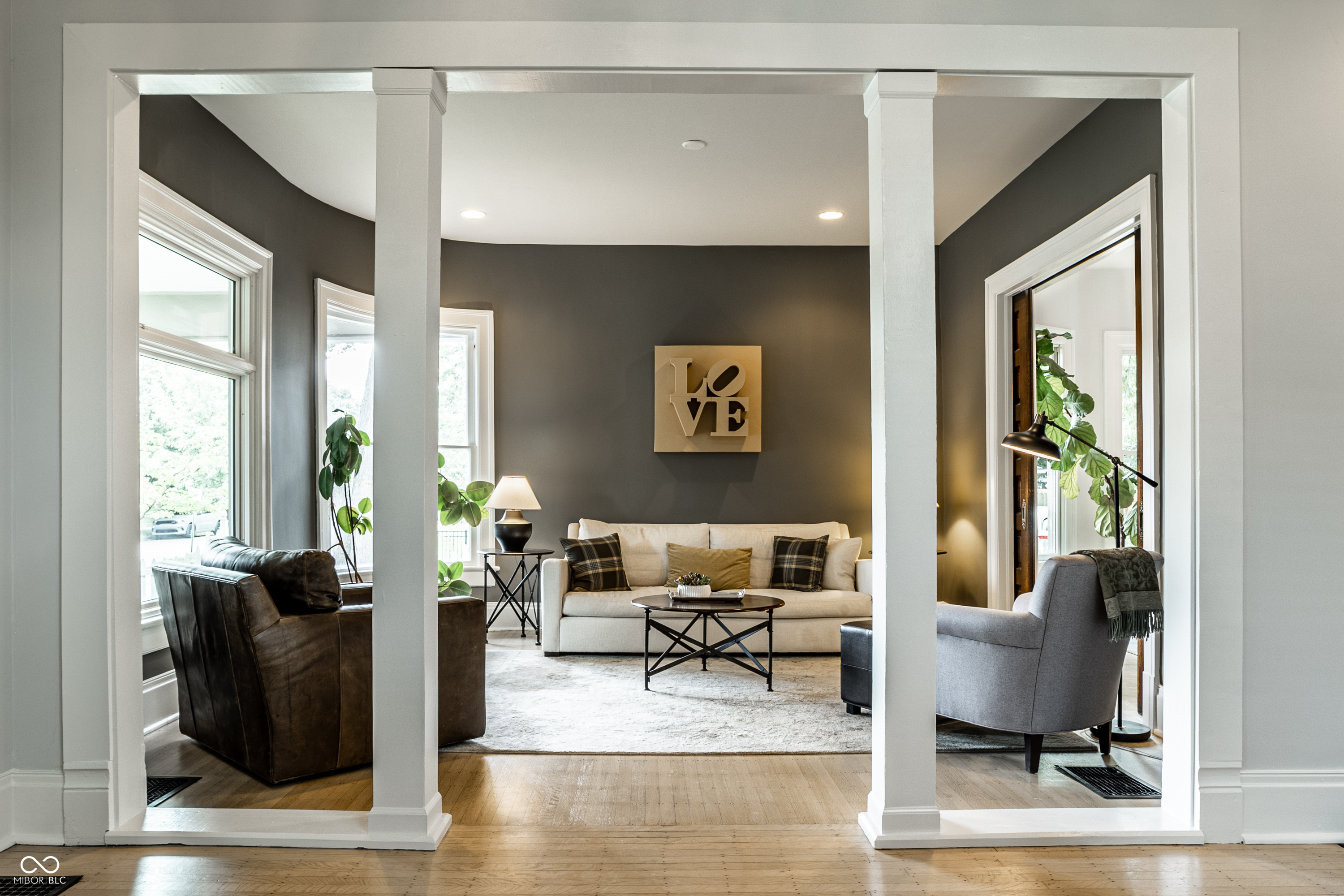 2404 Broadway Street