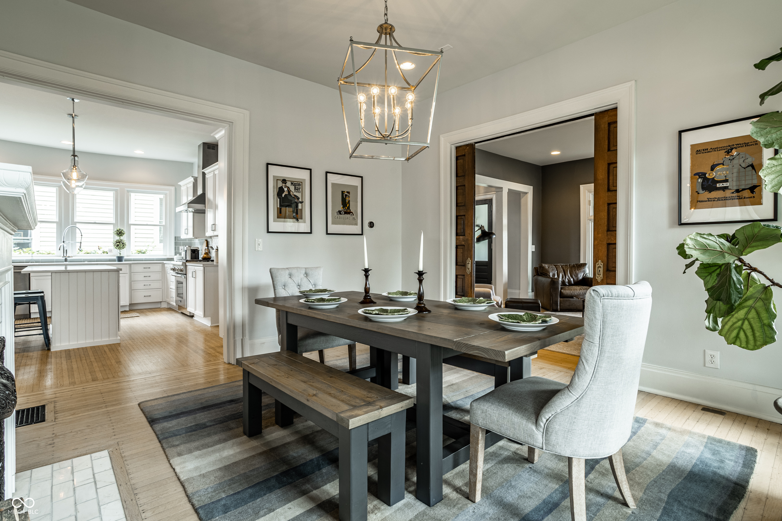 2404 Broadway Street