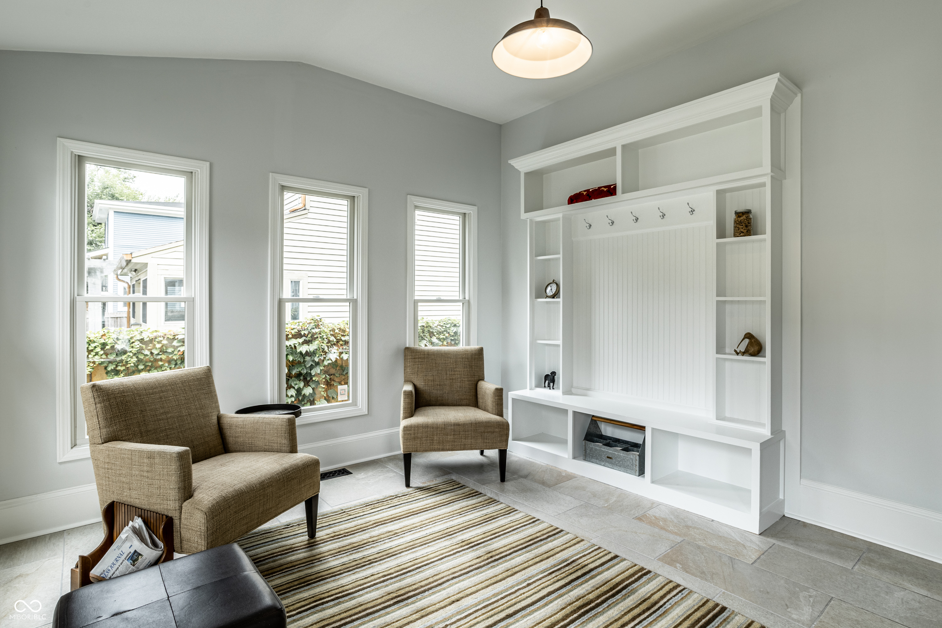 2404 Broadway Street