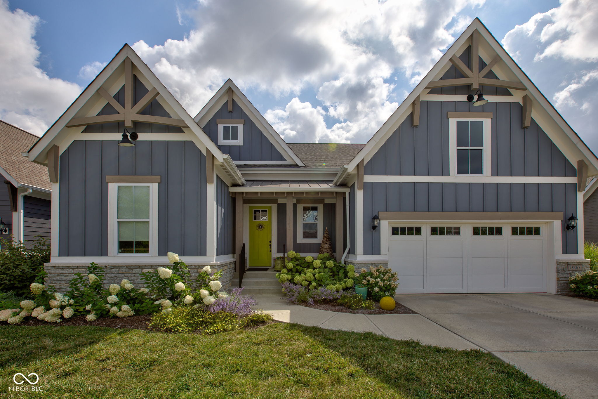 15365 Holcombe Drive