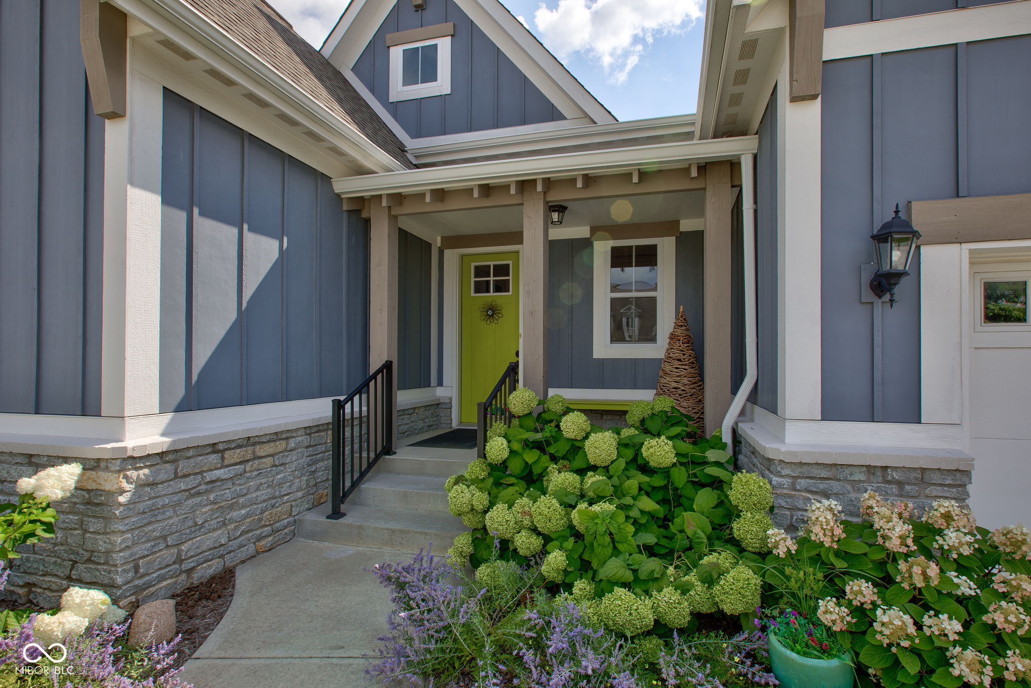 15365 Holcombe Drive