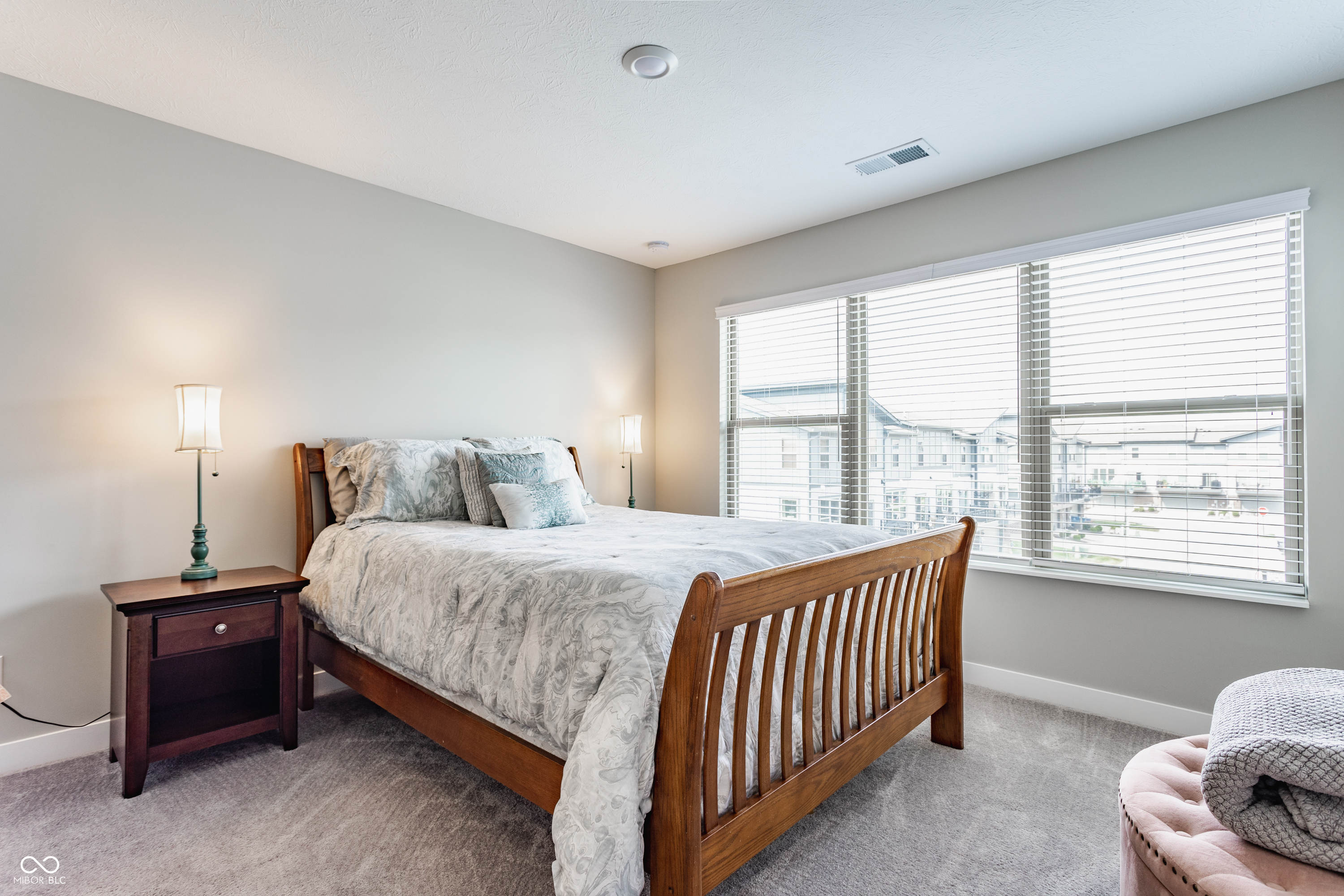 13330 Saxony Boulevard W