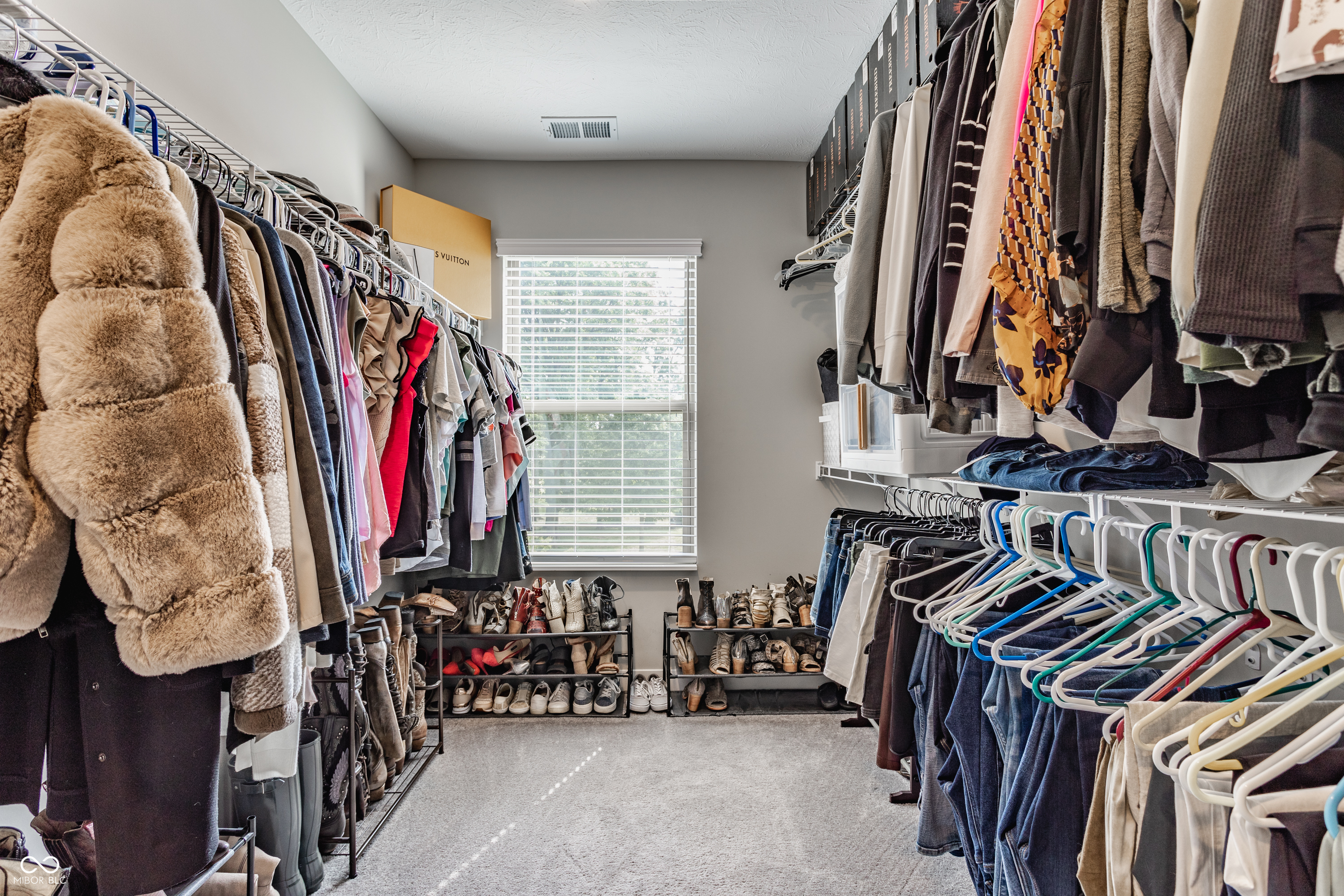 13330 Saxony Boulevard W