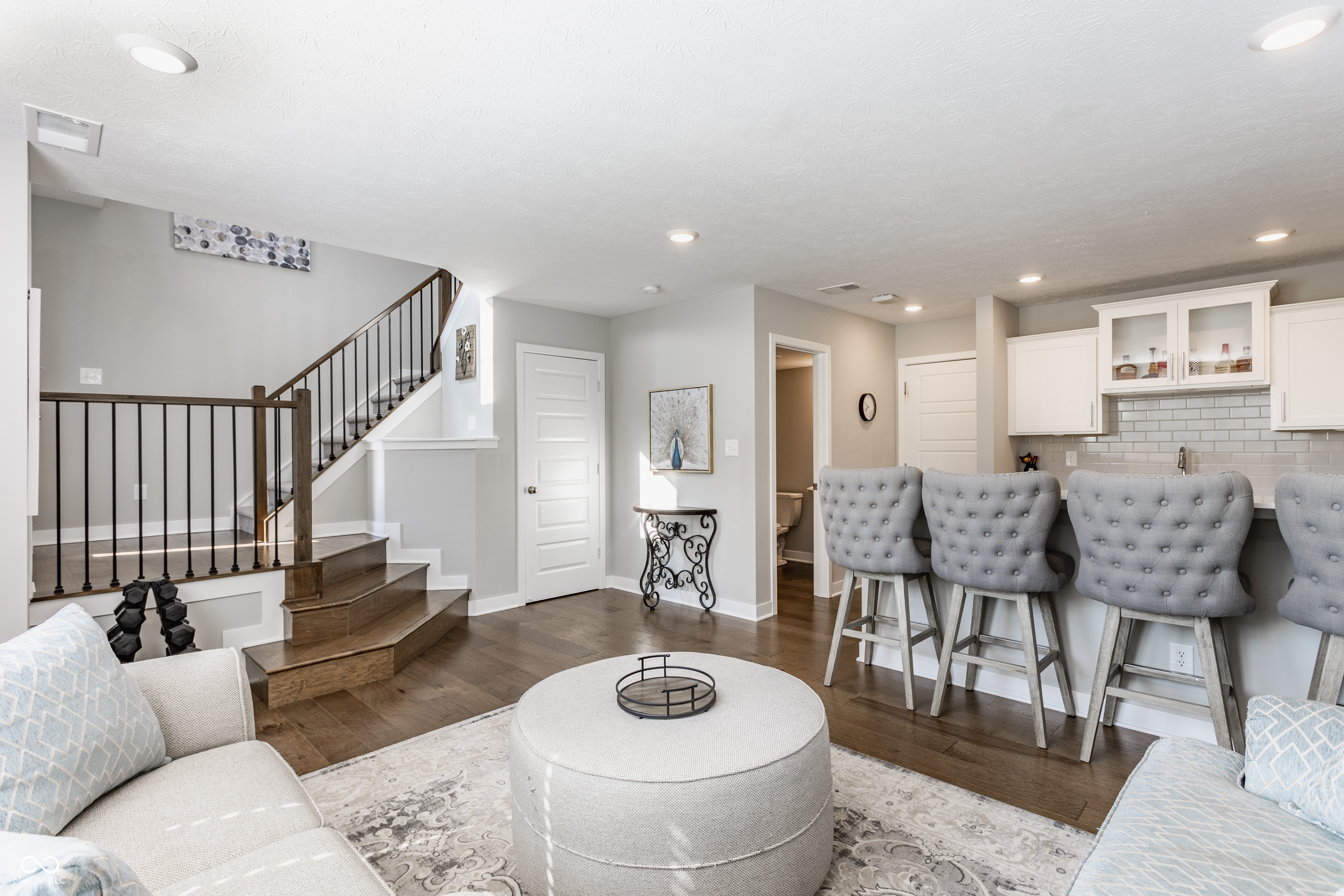 13330 Saxony Boulevard W