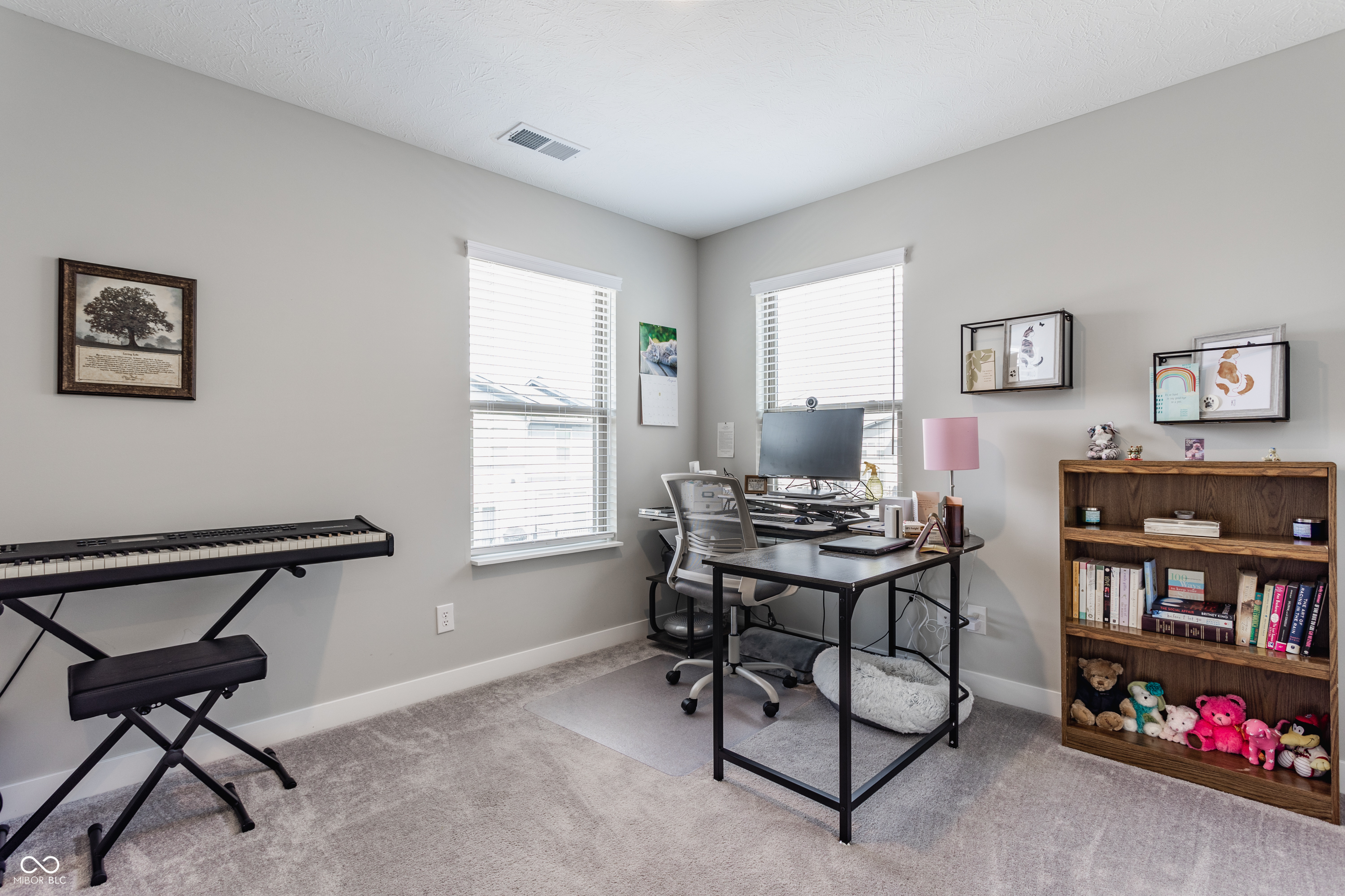 13330 Saxony Boulevard W