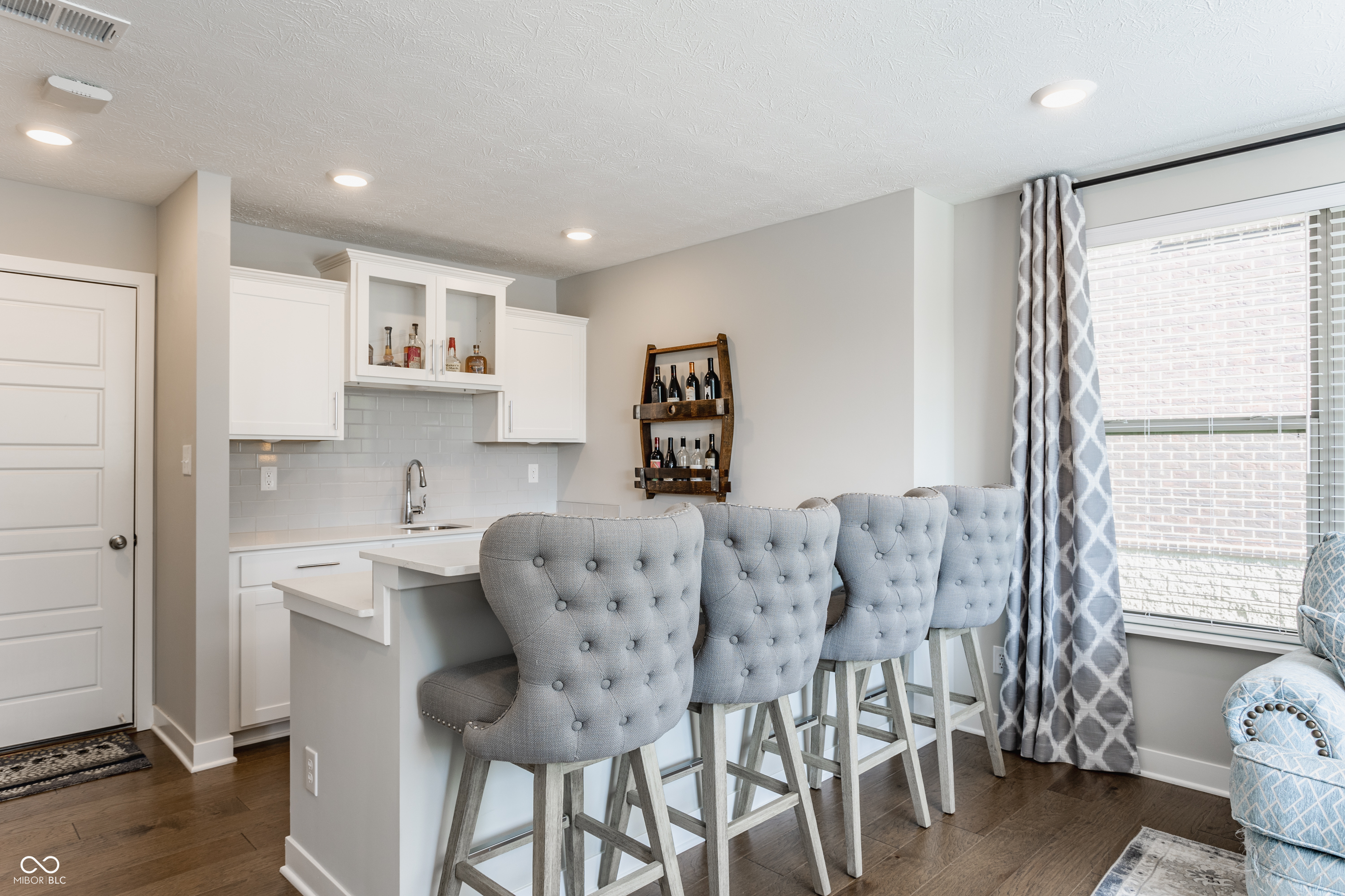 13330 Saxony Boulevard W