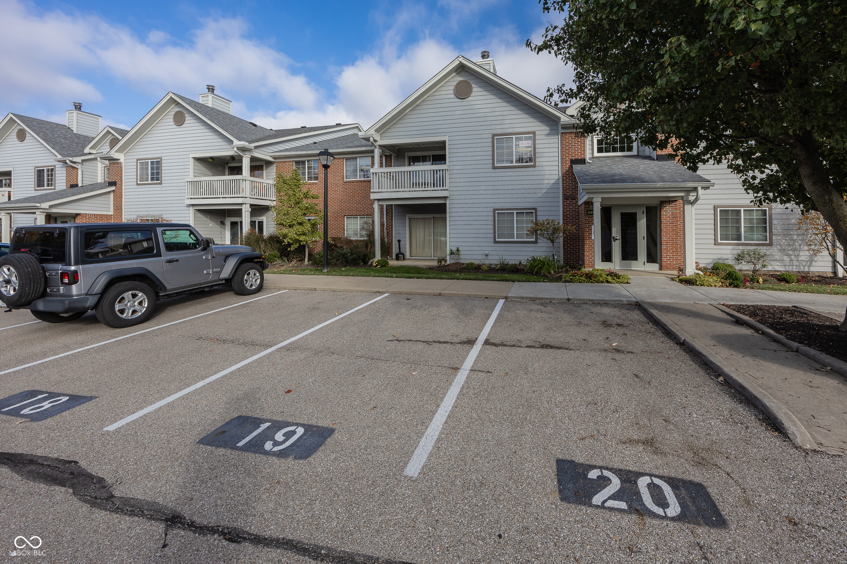 8410 Glenwillow Lane Unit: 205