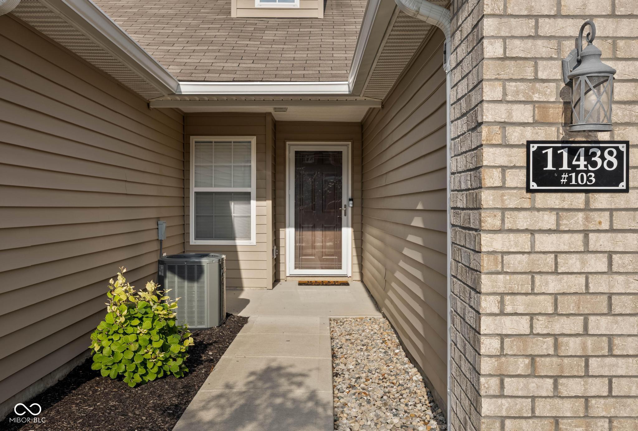 11438 Stones Court Unit: 103